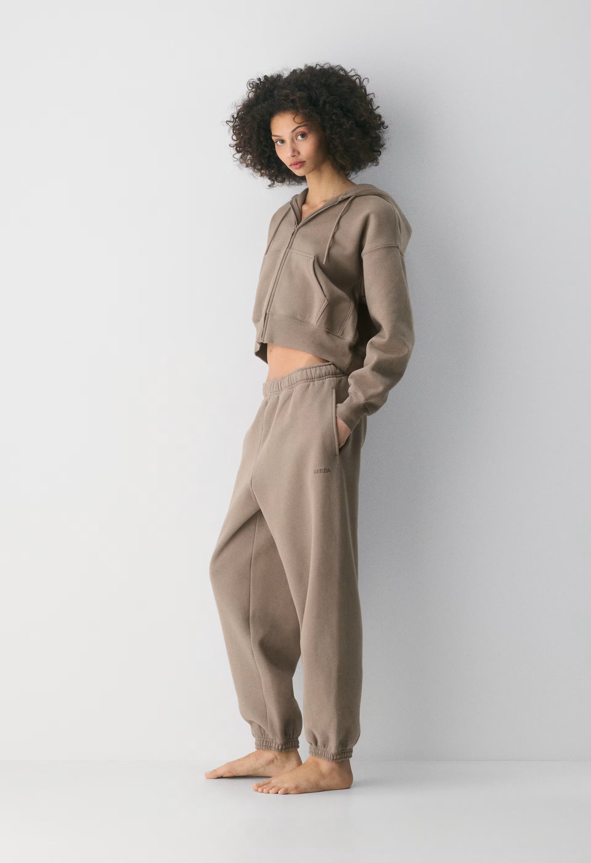 Cozy Sweatfleece Mega Jogger - NOMAD TAUPE