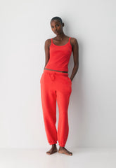 Cozy Sweatfleece Mega Jogger - CHERRYBOMB RED
