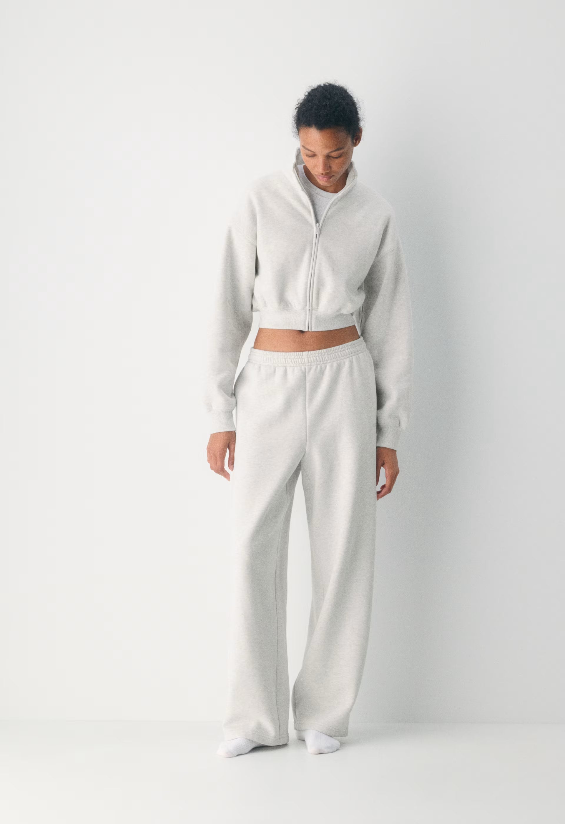 Cozy Sweatfleece Boyfriend Barrel Sweatpant - HEATHER CLOUD WHITE