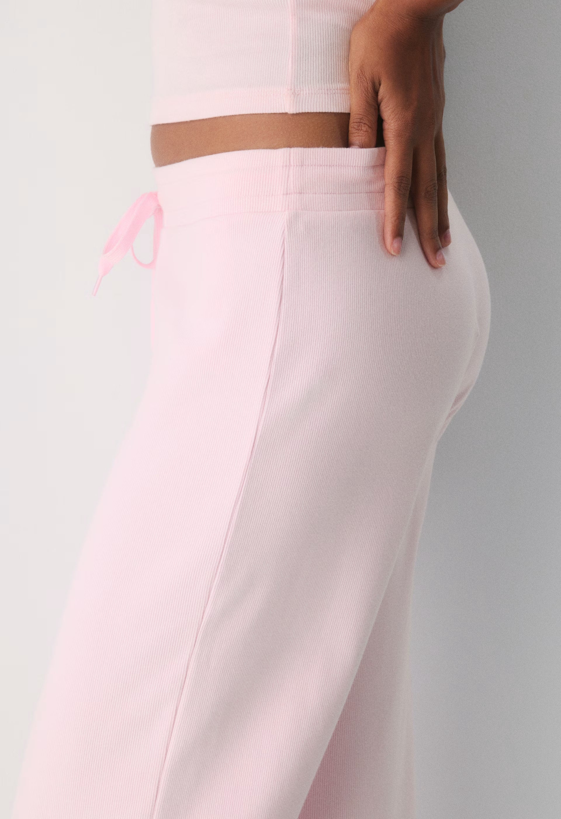 HomeStretch™ Rib Kickback Pant - VILLA PINK