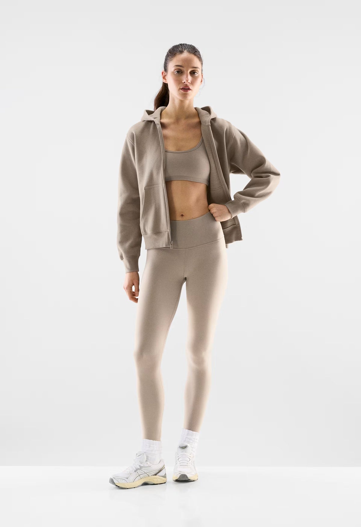BUTTER Cheeky Hi-Rise 26 Legging - NOMAD TAUPE