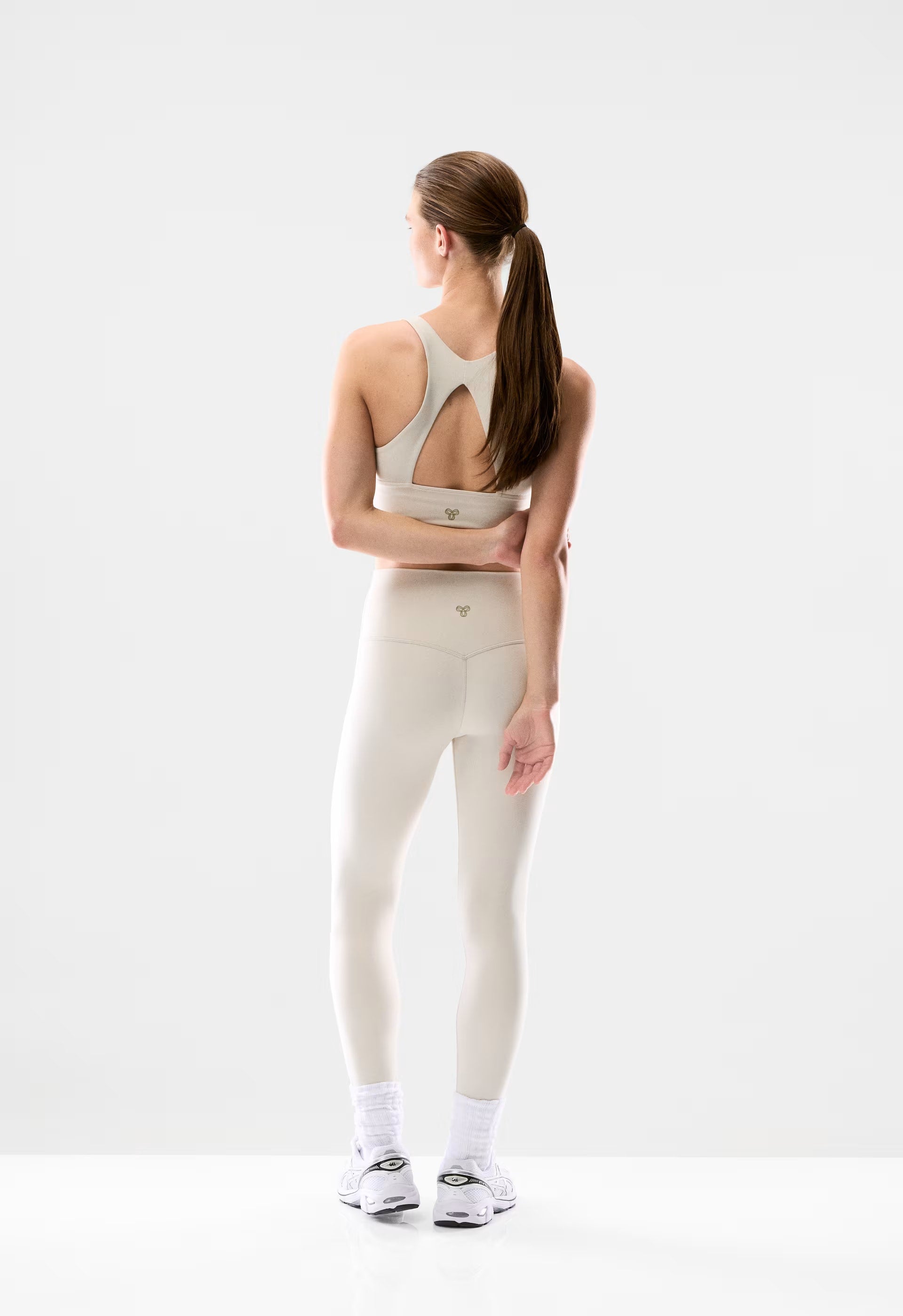 BUTTER Cheeky Hi-Rise 26 Legging - METROPOLIS BEIGE