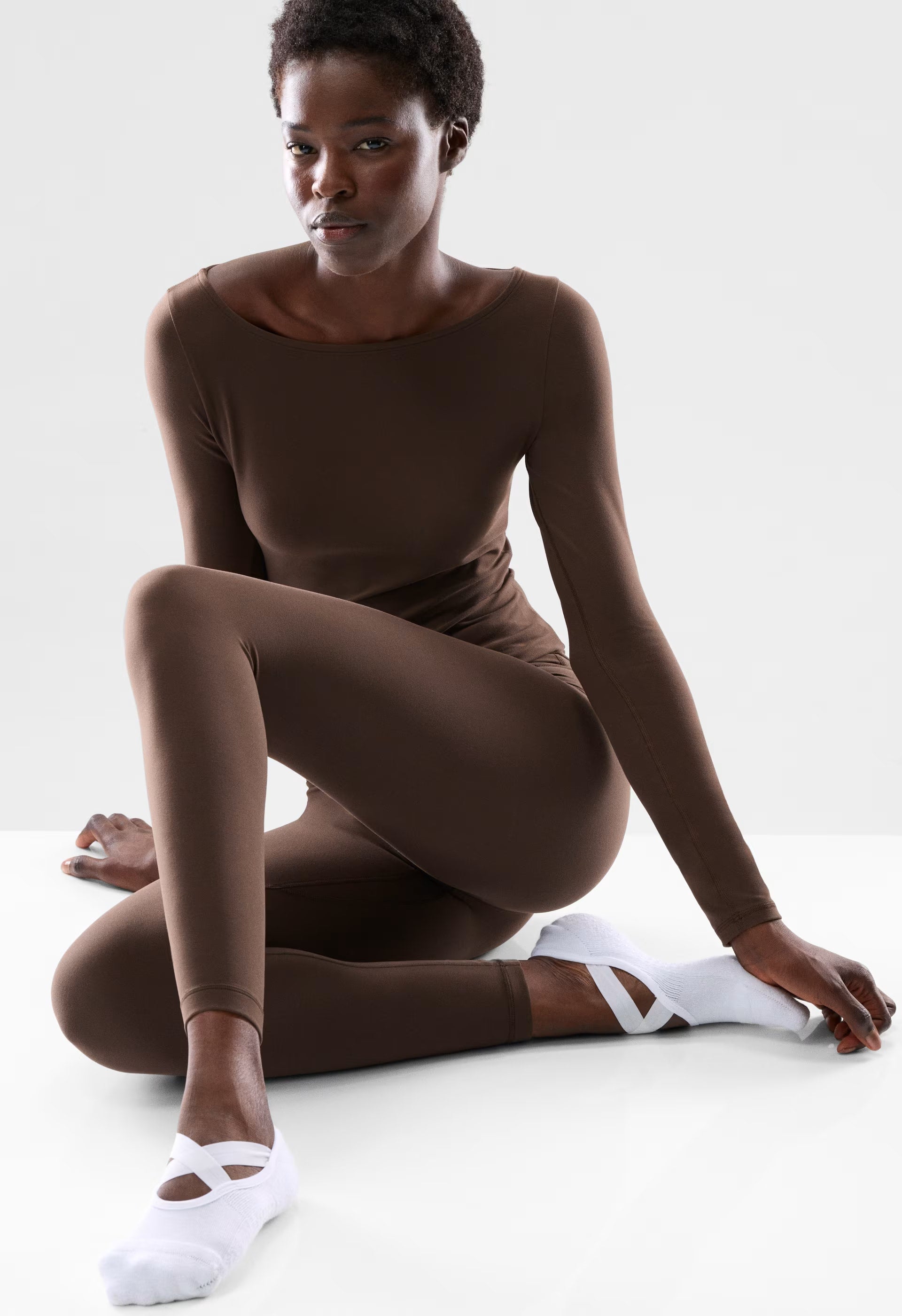 BUTTER Cheeky Hi-Rise 24 Legging - RICH MOCHA BROWN