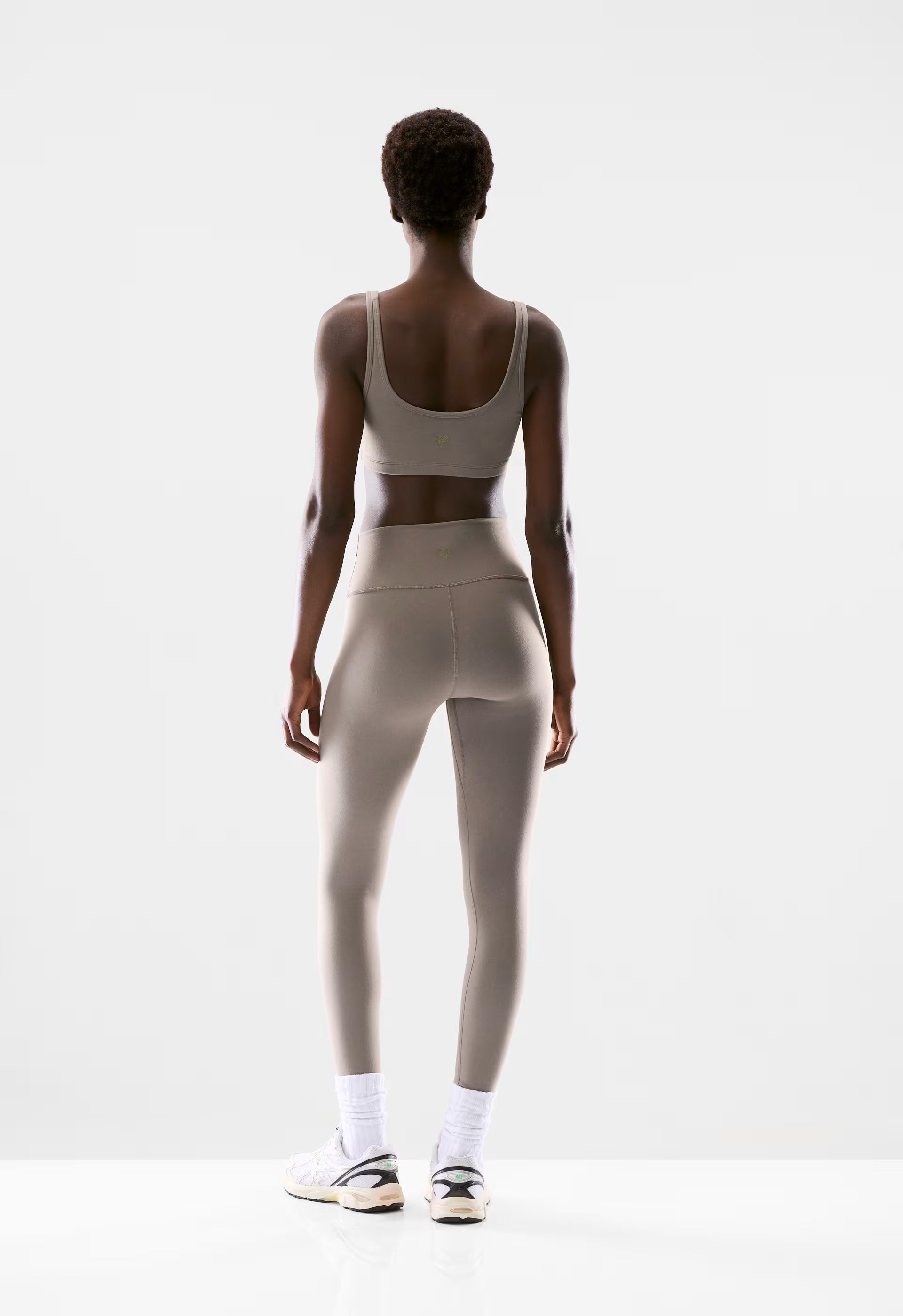 LIFE Atmosphere Hi-Rise 26 Legging - TURNER TAUPE
