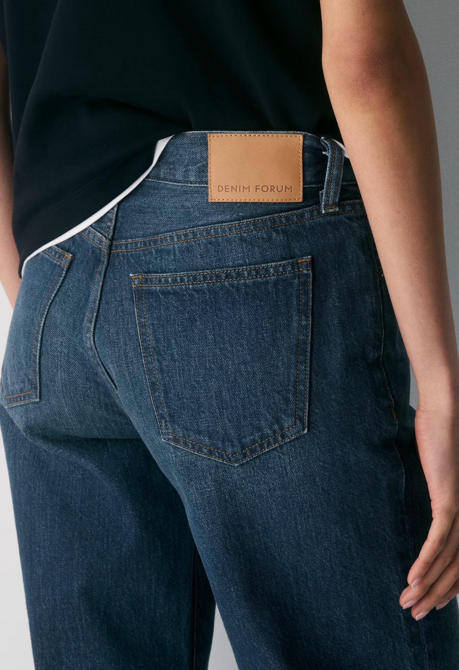 Denim Forum The Farrah Lo-Rise Wide Jean - BE ABOUT DARK BLEU