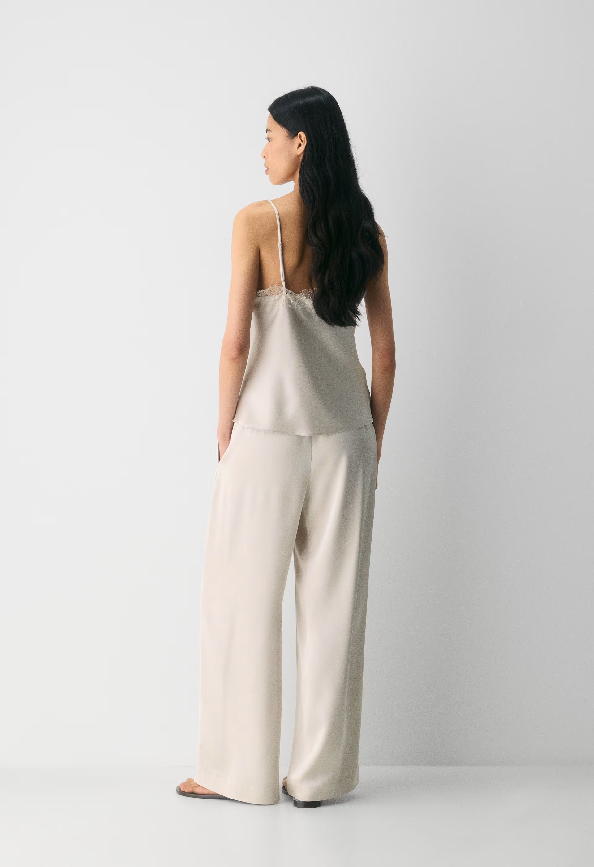 The Lodge Pant™ Satin - METROPOLIS BEIGE