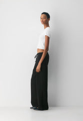 HomeStretch™ Smooth Kickback Pant - BLACK