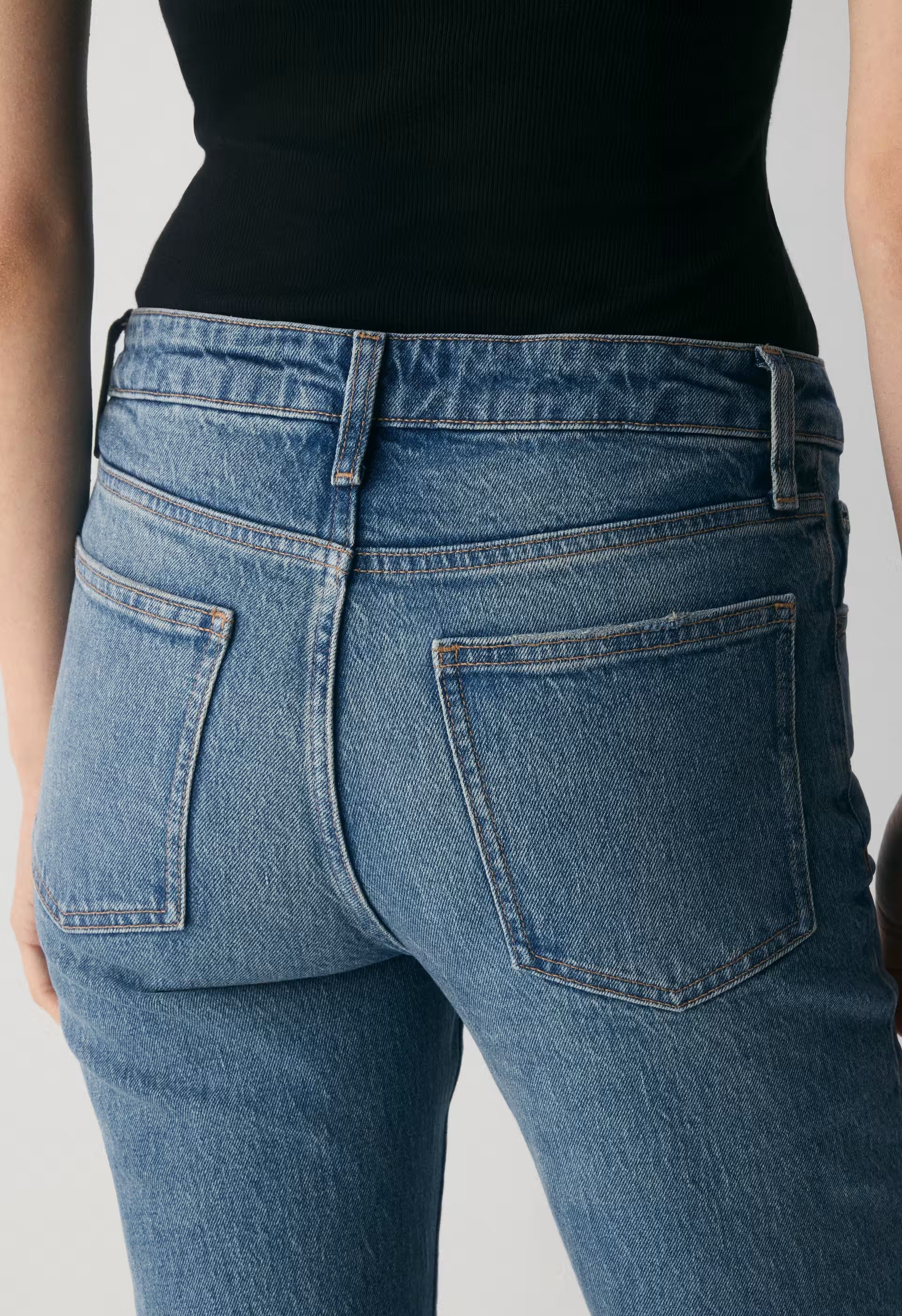 Denim Forum Denise Mid-Rise Flare Jean - VINTAGE MEDIUM BLUE