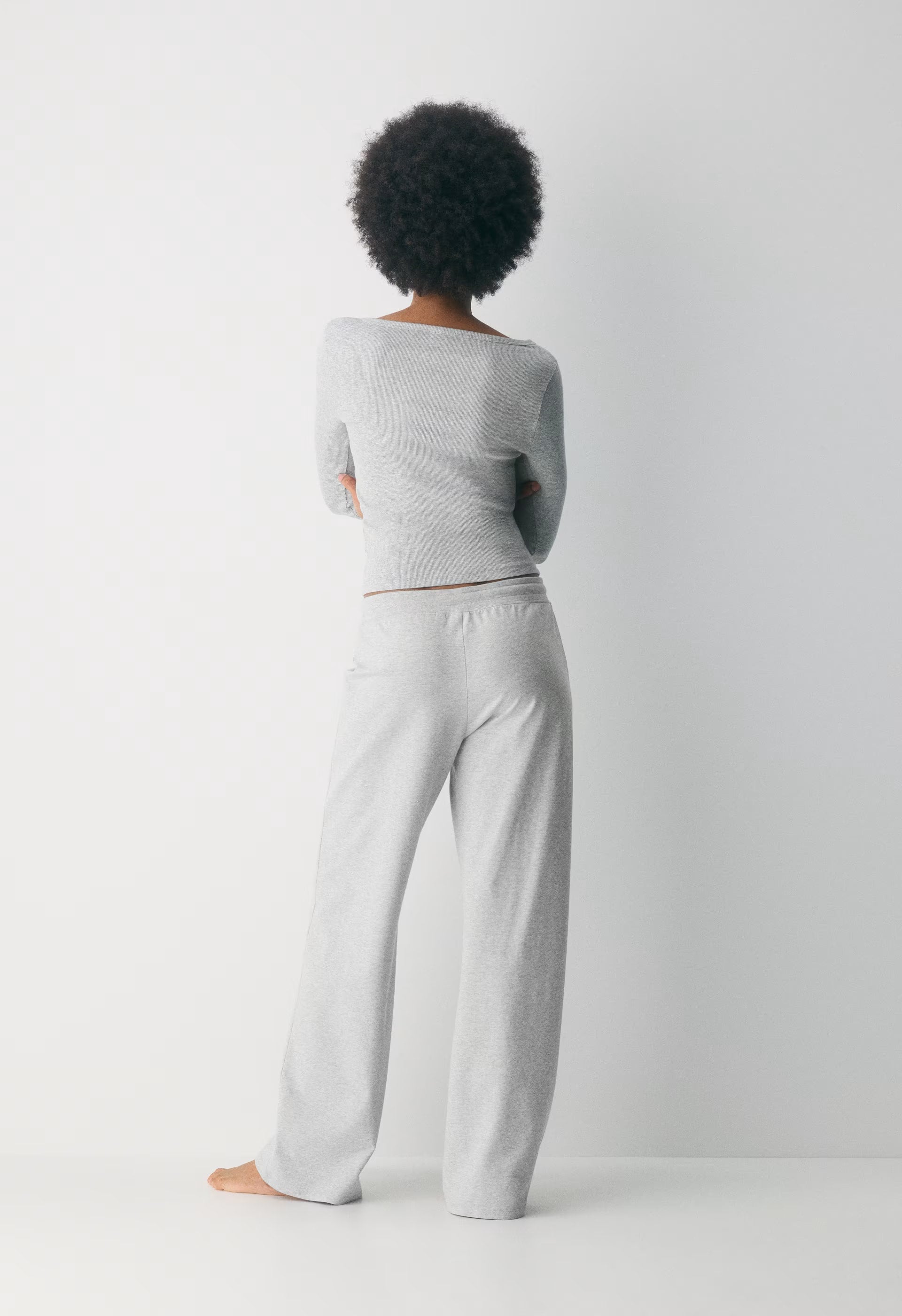 HomeStretch™ Smooth Kickback Pant - HEATHER CHROME