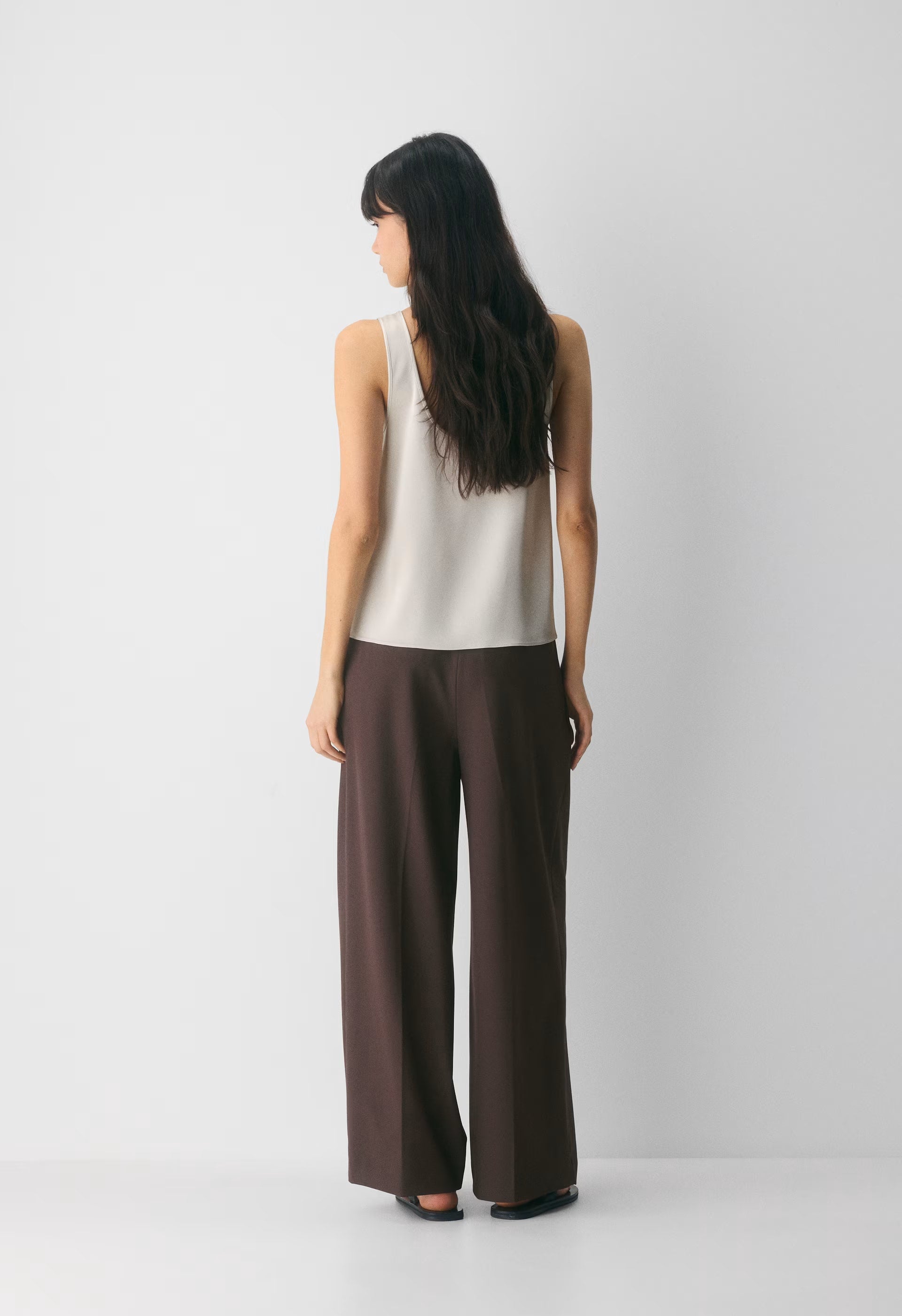 Lavish Pant - Eversential™ Light - RICH MOCHA BROWN