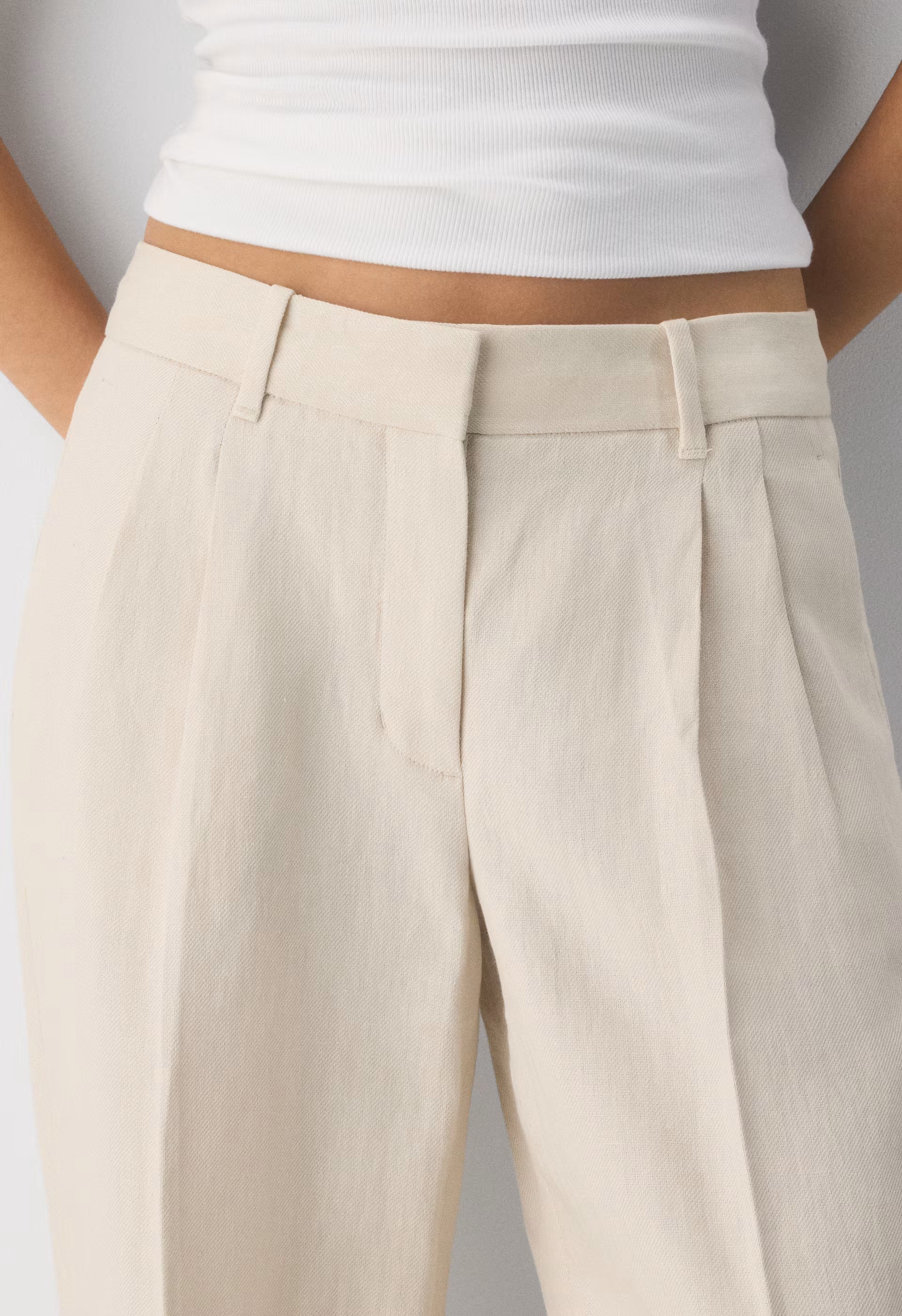 The Effortless Pant™ Lo-Rise - PowerLinen™ - COOL BEIGE