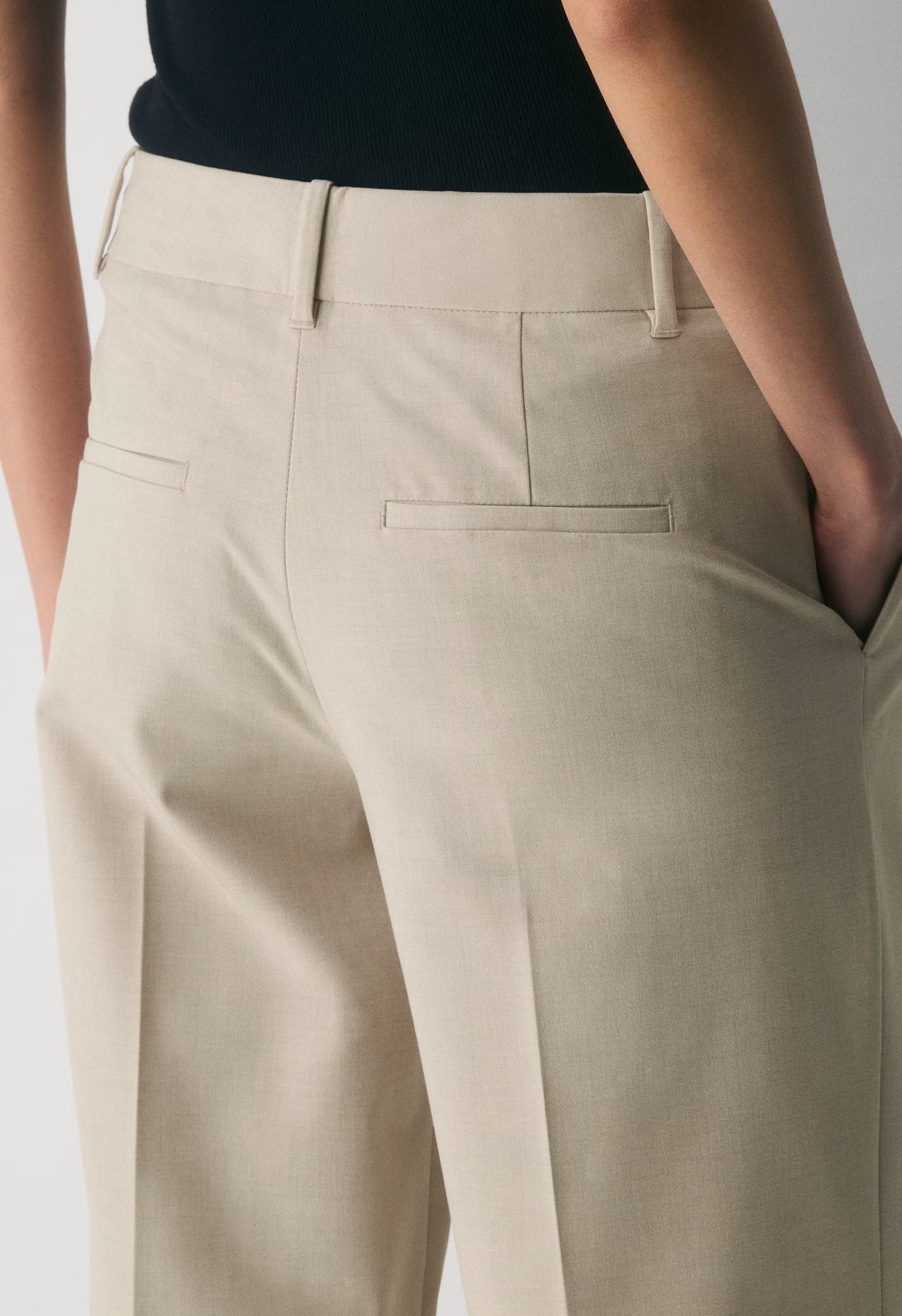 The Effortless Pant™ Lo-Rise - Eversential™ Light - HEATHER MATTE PEARL