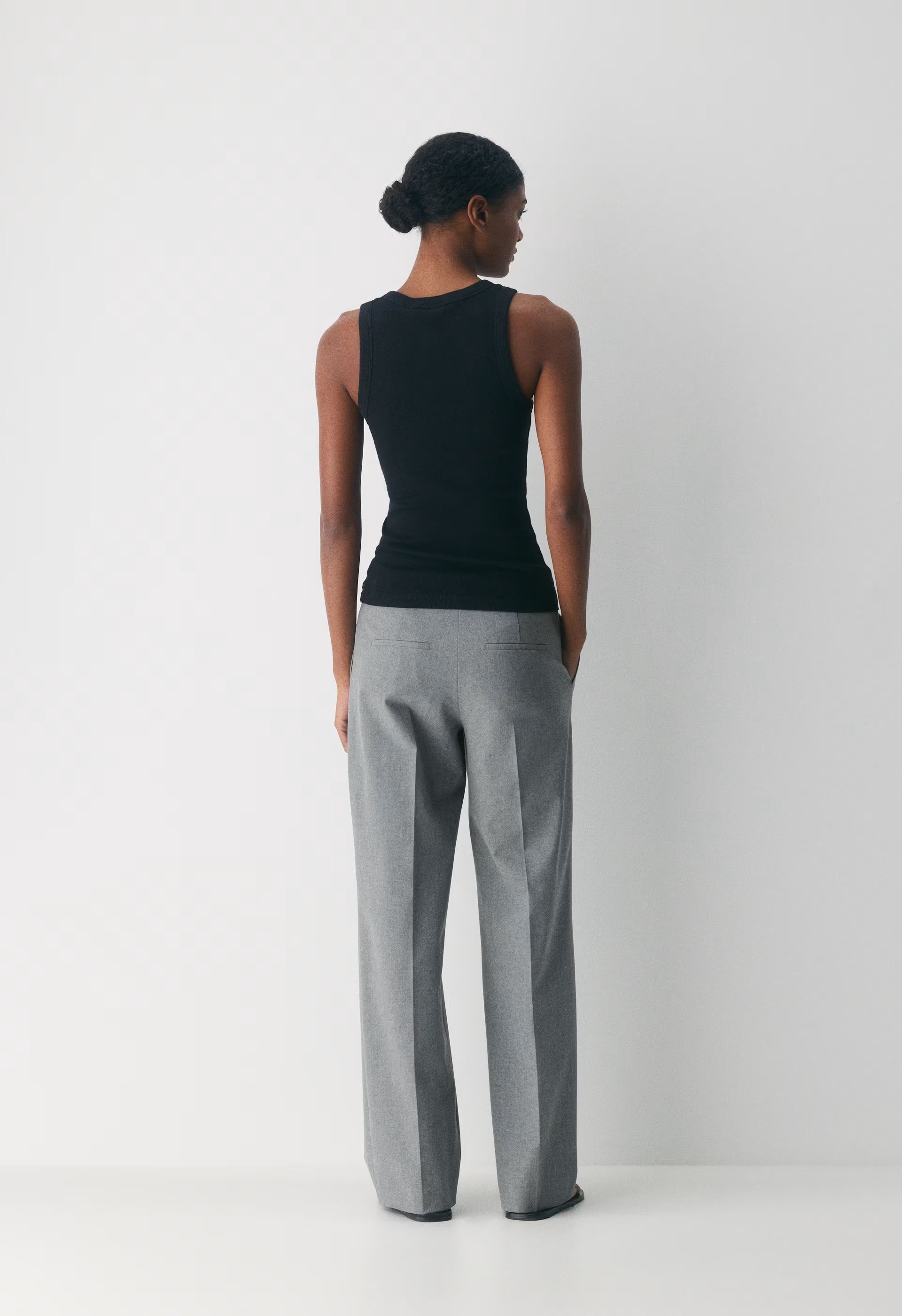 The Effortless Pant™ Lo-Rise - Eversential™ Light - HEATHER DARK GREY