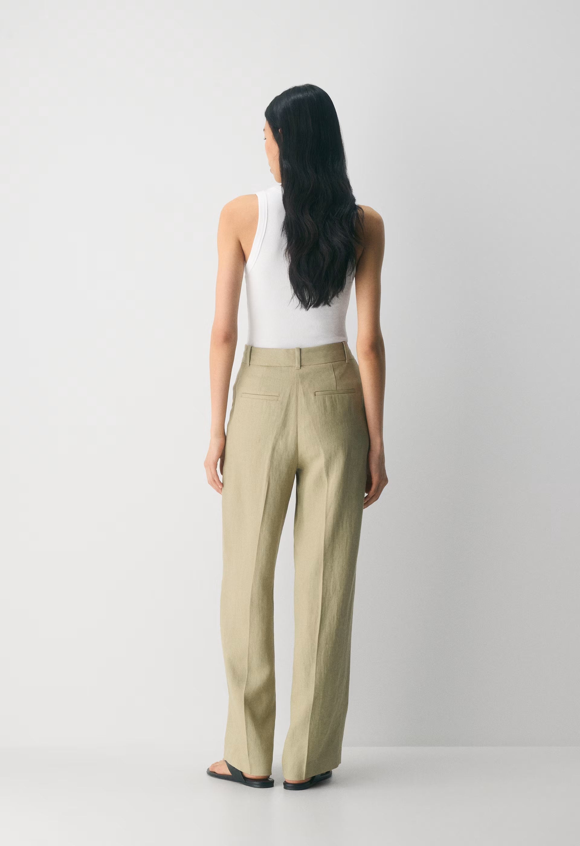 The Effortless Pant™ - PowerLinen™ - MARTINI OLIVE