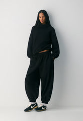 Cozy Sweatfleece Mega Baggy Balloon Jogger - BLACK