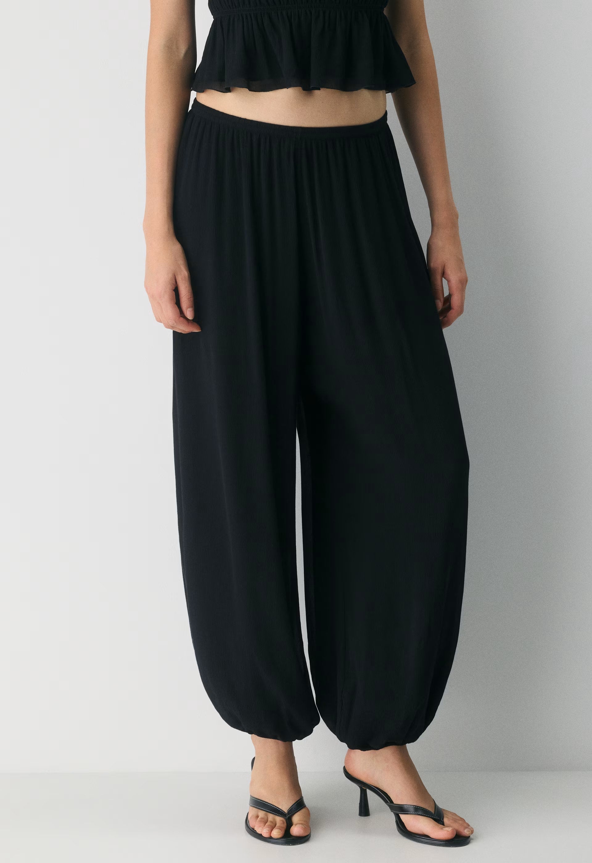 Endnote Pant - BLACK