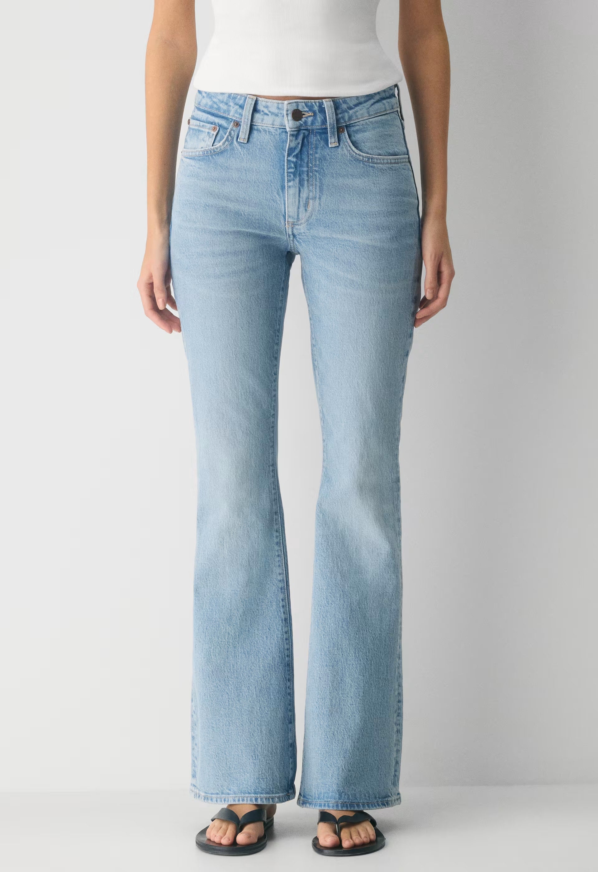 Denim Forum Denise Mid-Rise Flare Jean - VINTAGE LIGHT BLUE