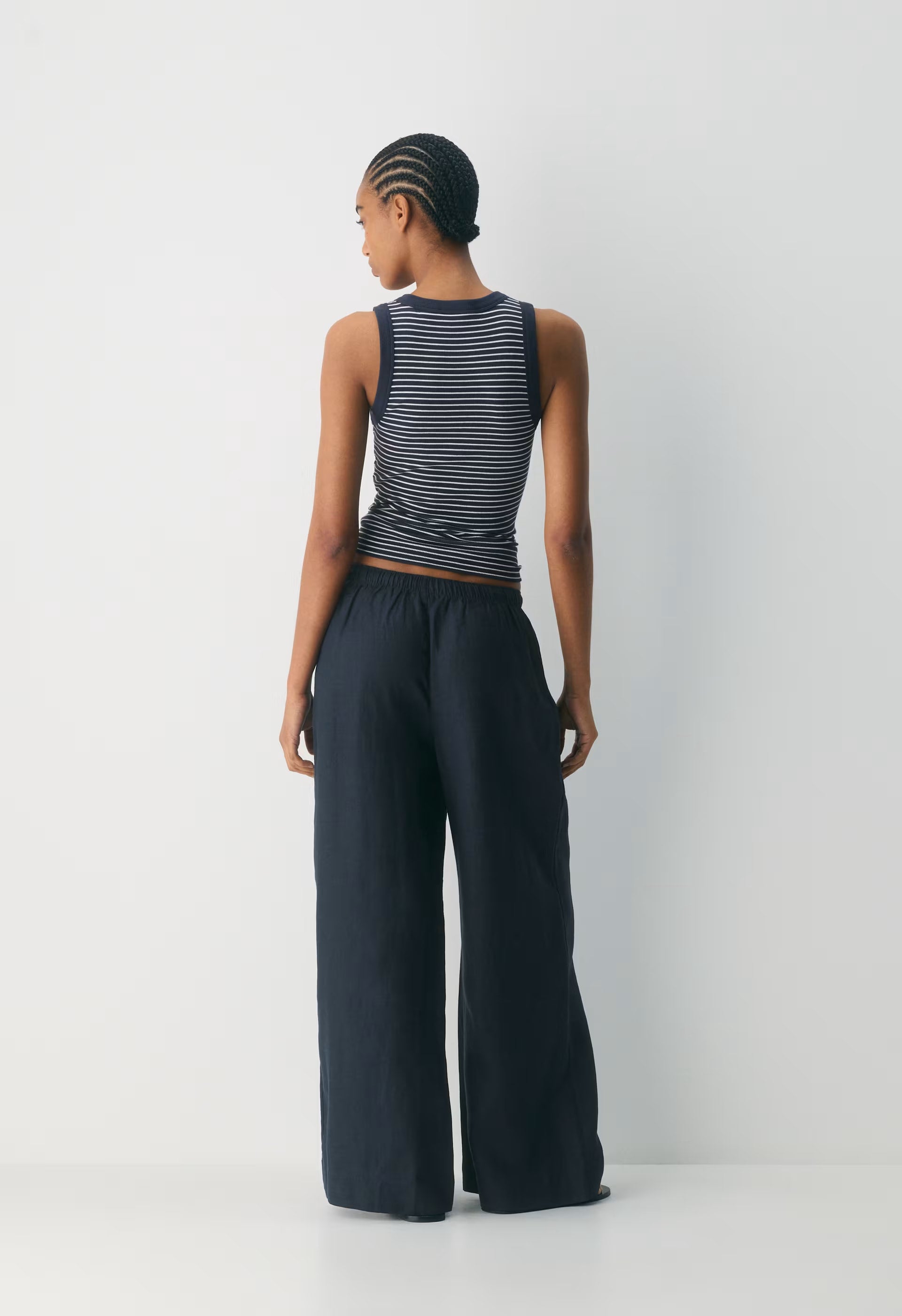 New Globetrot Linen Pant - ADMIRAL