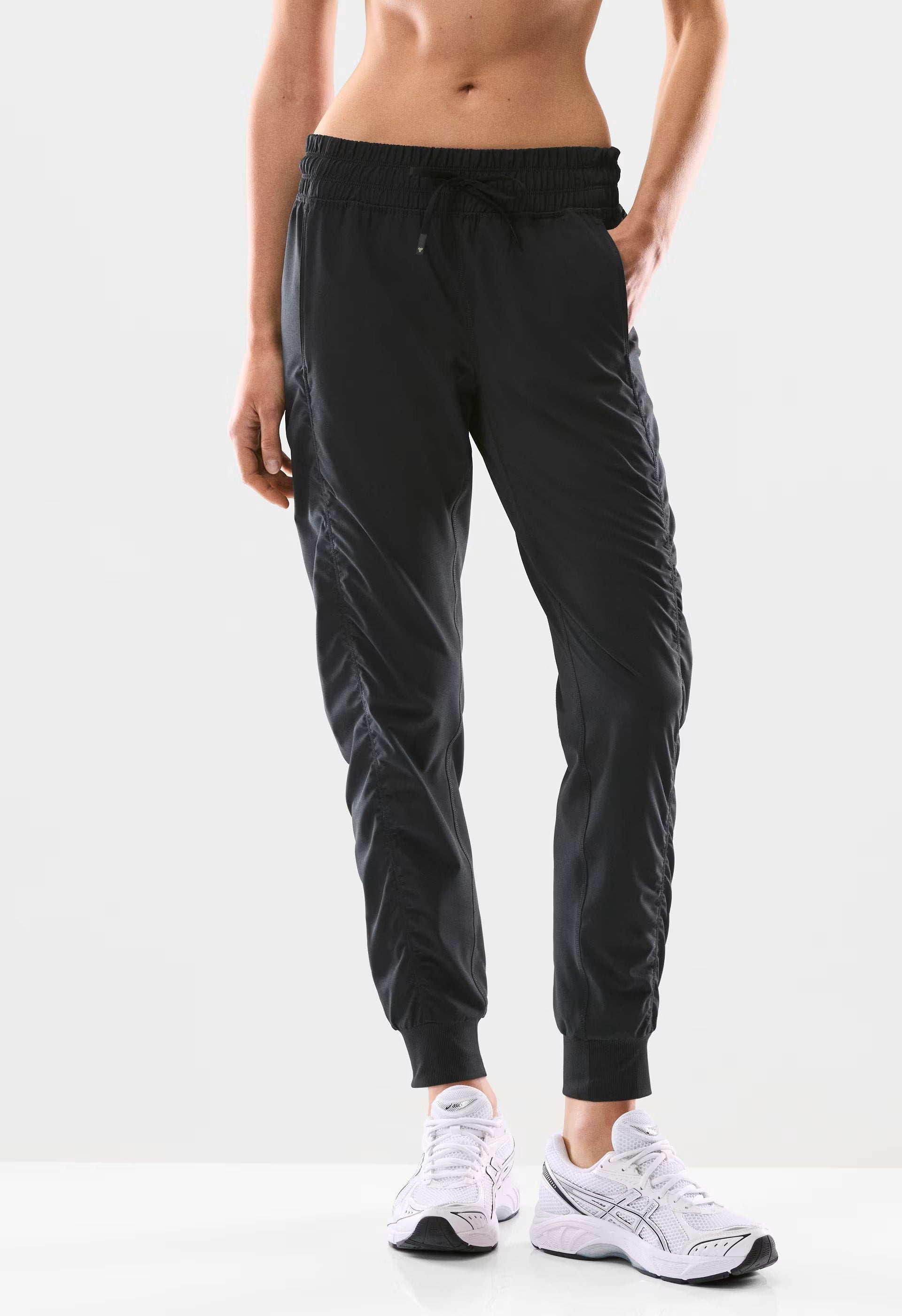 Calibrate Jogger - RICH MELANITE BLACK
