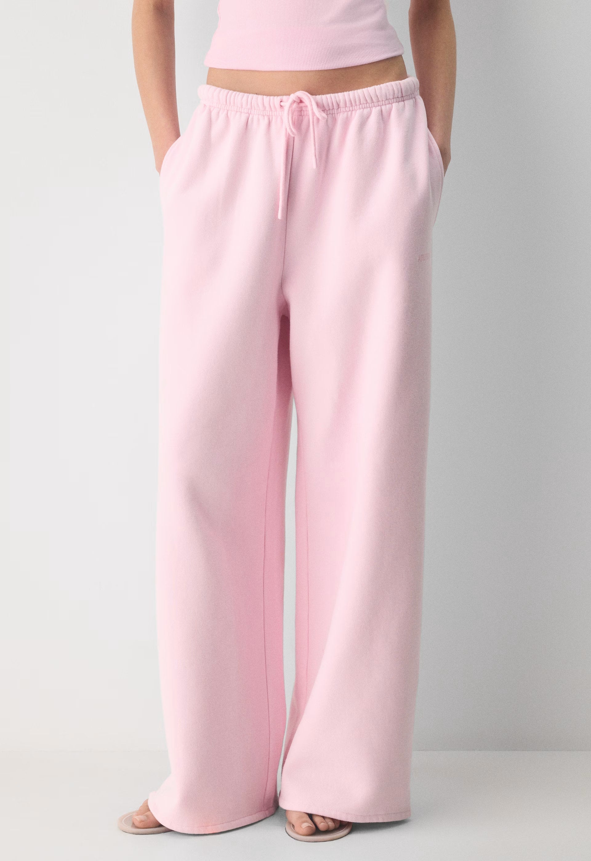 Cozy Sweatfleece Mega Flutter™ Sweatpant - MILKSHAKE PINK