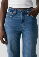 Denim Forum The Farrah Curve-Fit Hi-Rise Wide Jean - 5 YRS KISS N TELL BLEU