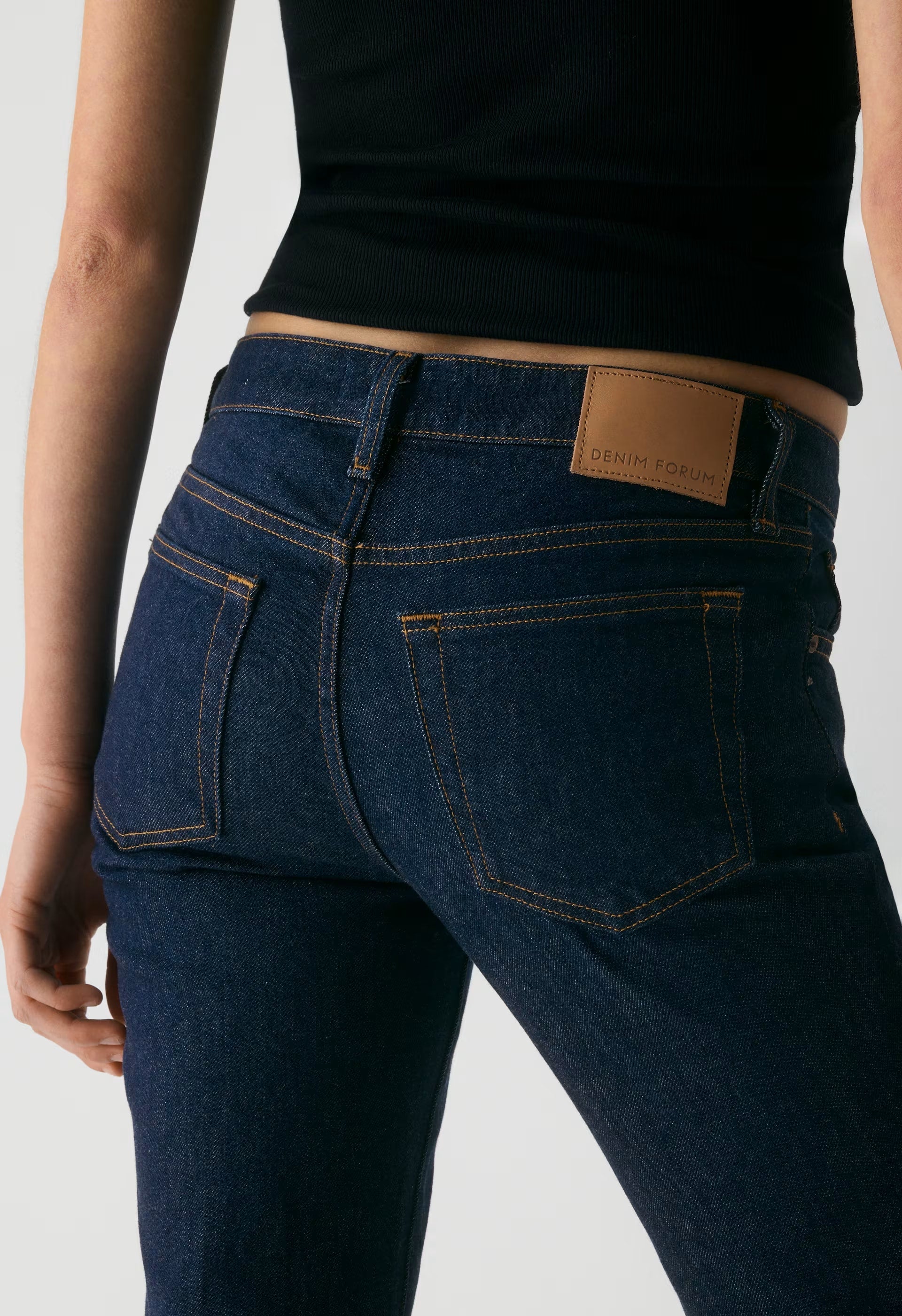 Denim Forum 002 Slim Lo-Rise Bootcut Jean - NO-STRESS DARK BLUE