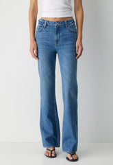 Denim Forum 001 Slim Hi-Rise Bootcut Jean - 5 YRS KISS N TELL BLEU