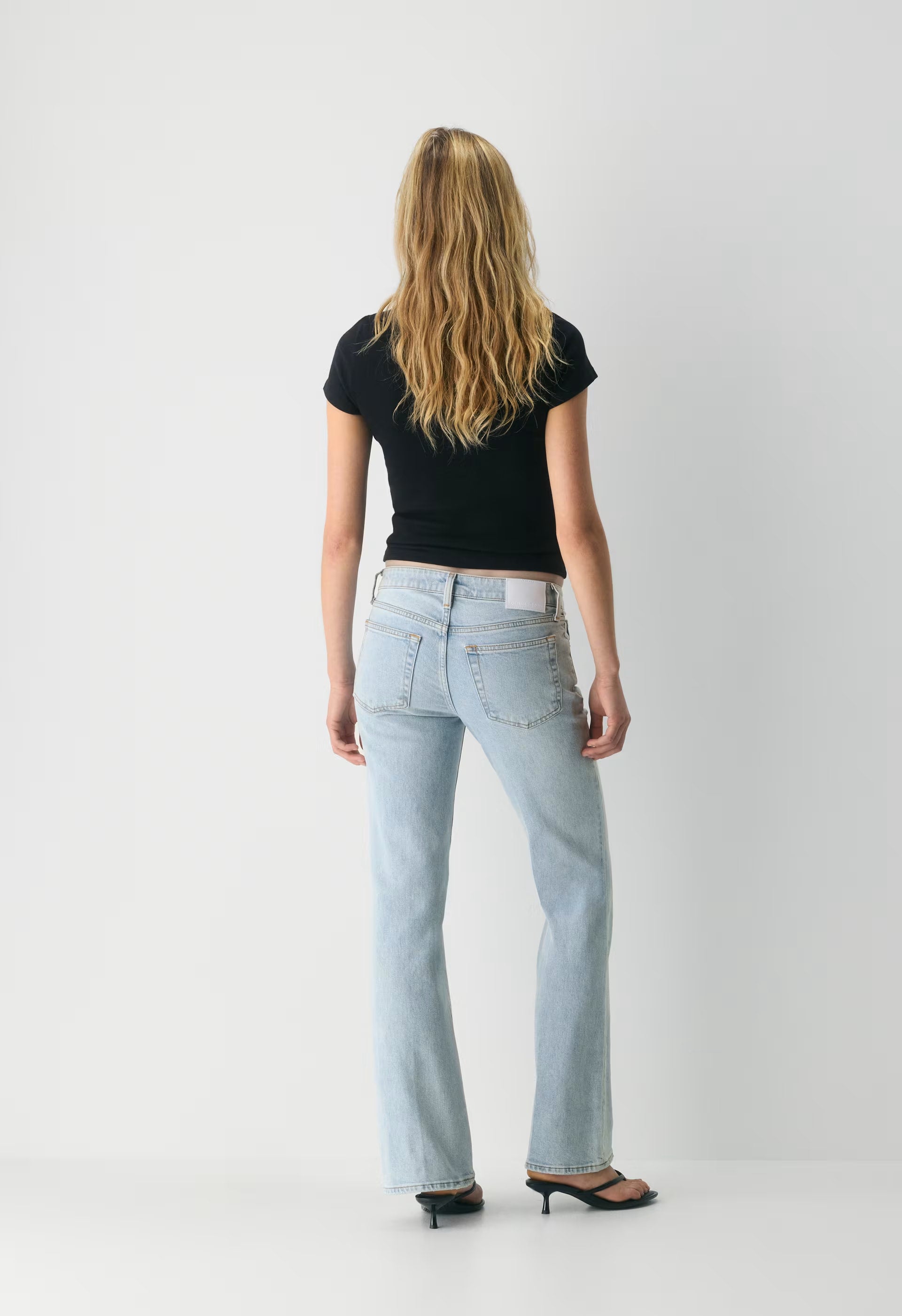 Denim Forum 002 Slim Lo-Rise Bootcut Jean - 15 YRS BRL THR BLEU