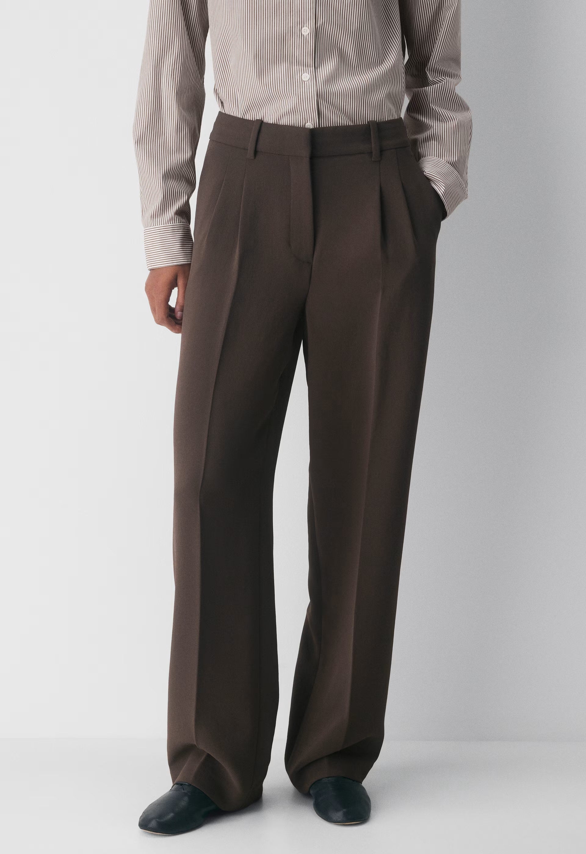 The Effortless Pant™ - Crepette™ - RICH MOCHA BROWN