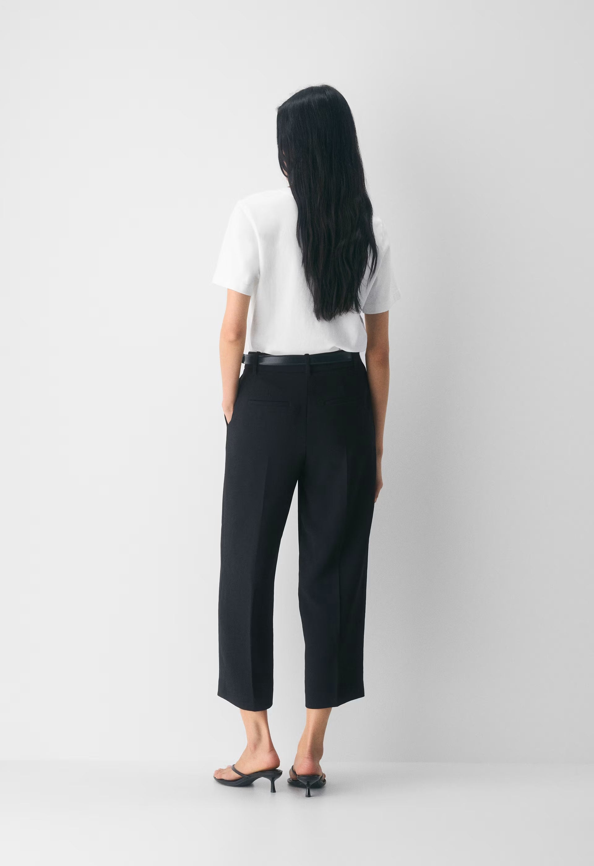 The Effortless Pant™ Cropped - Crepette™ - BLACK