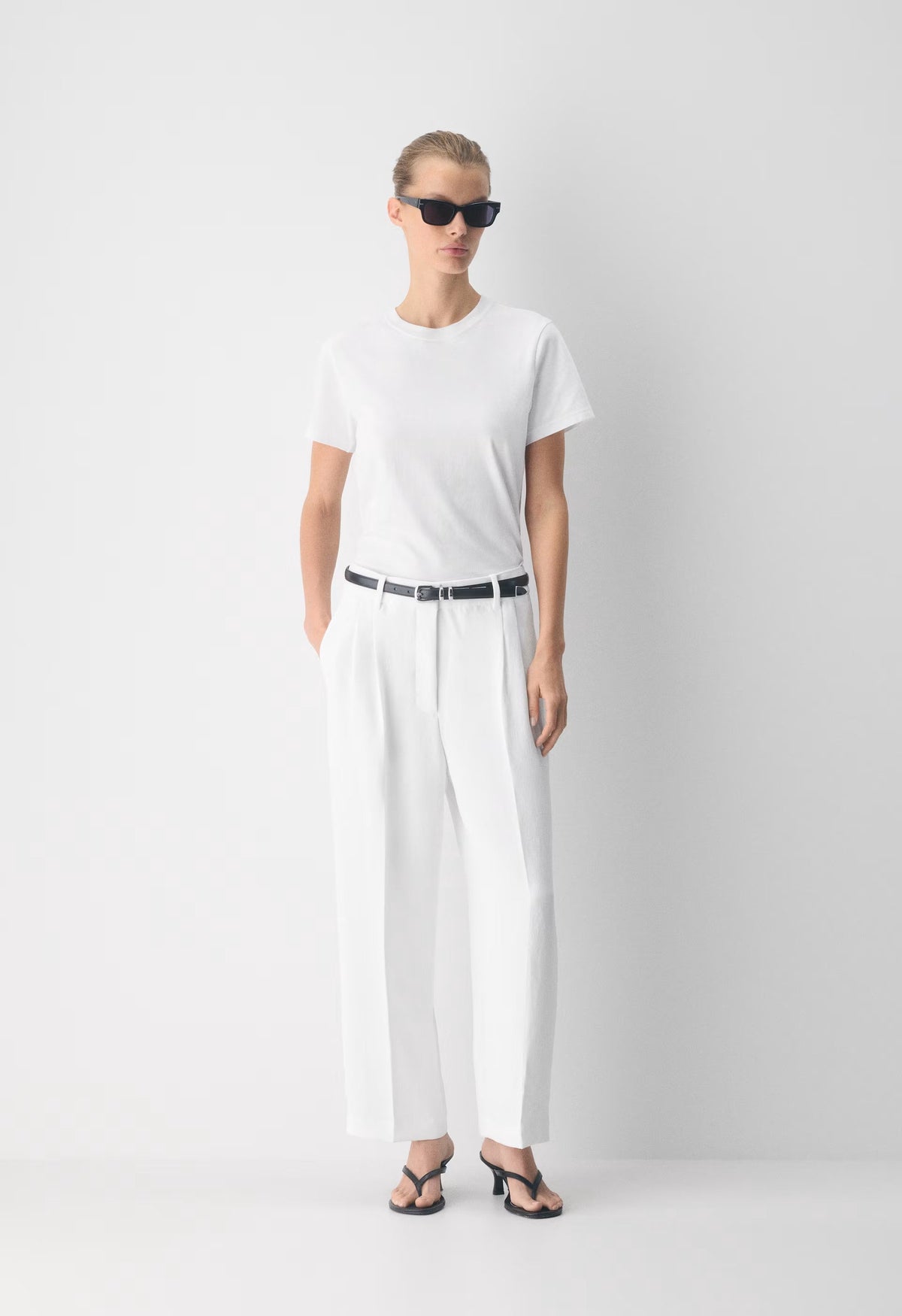 The Effortless Pant™ Cropped - Crepette™ - WHITE