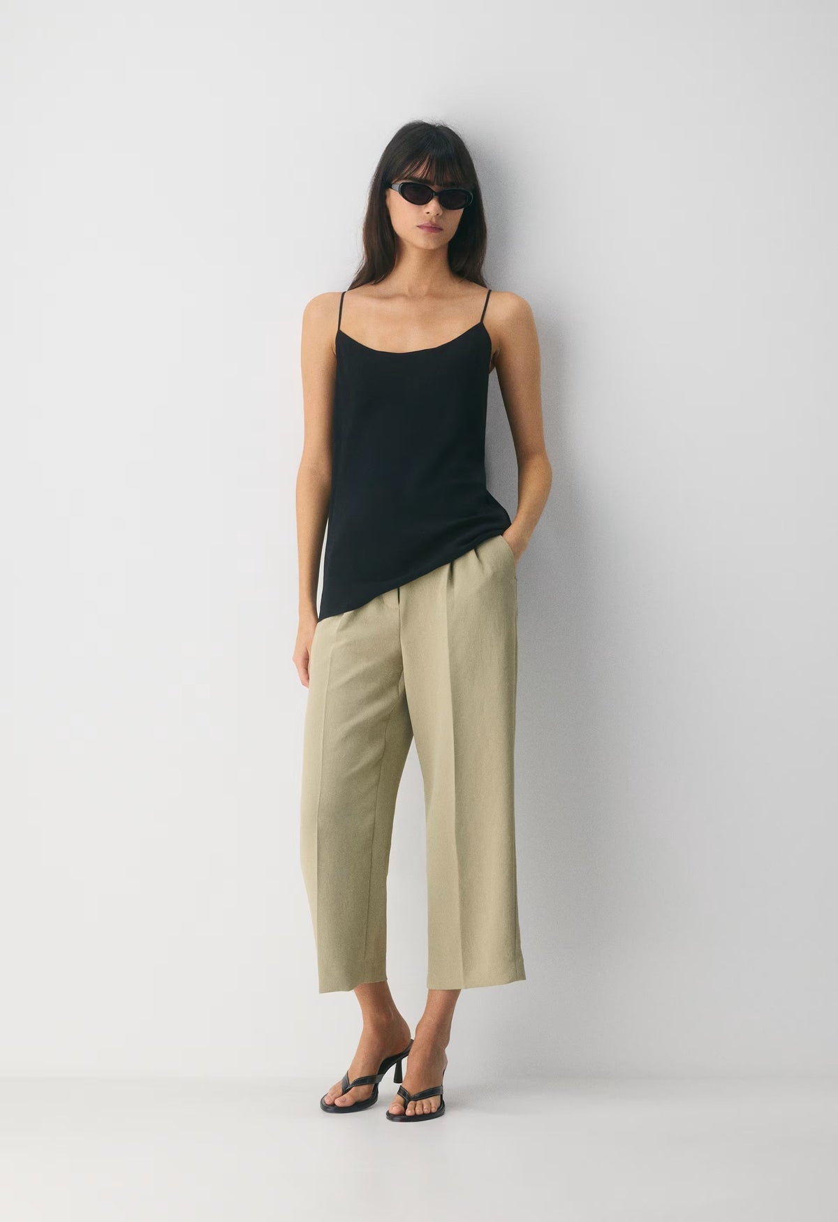 The Effortless Pant™ Cropped - Crepette™ - MARTINI OLIVE