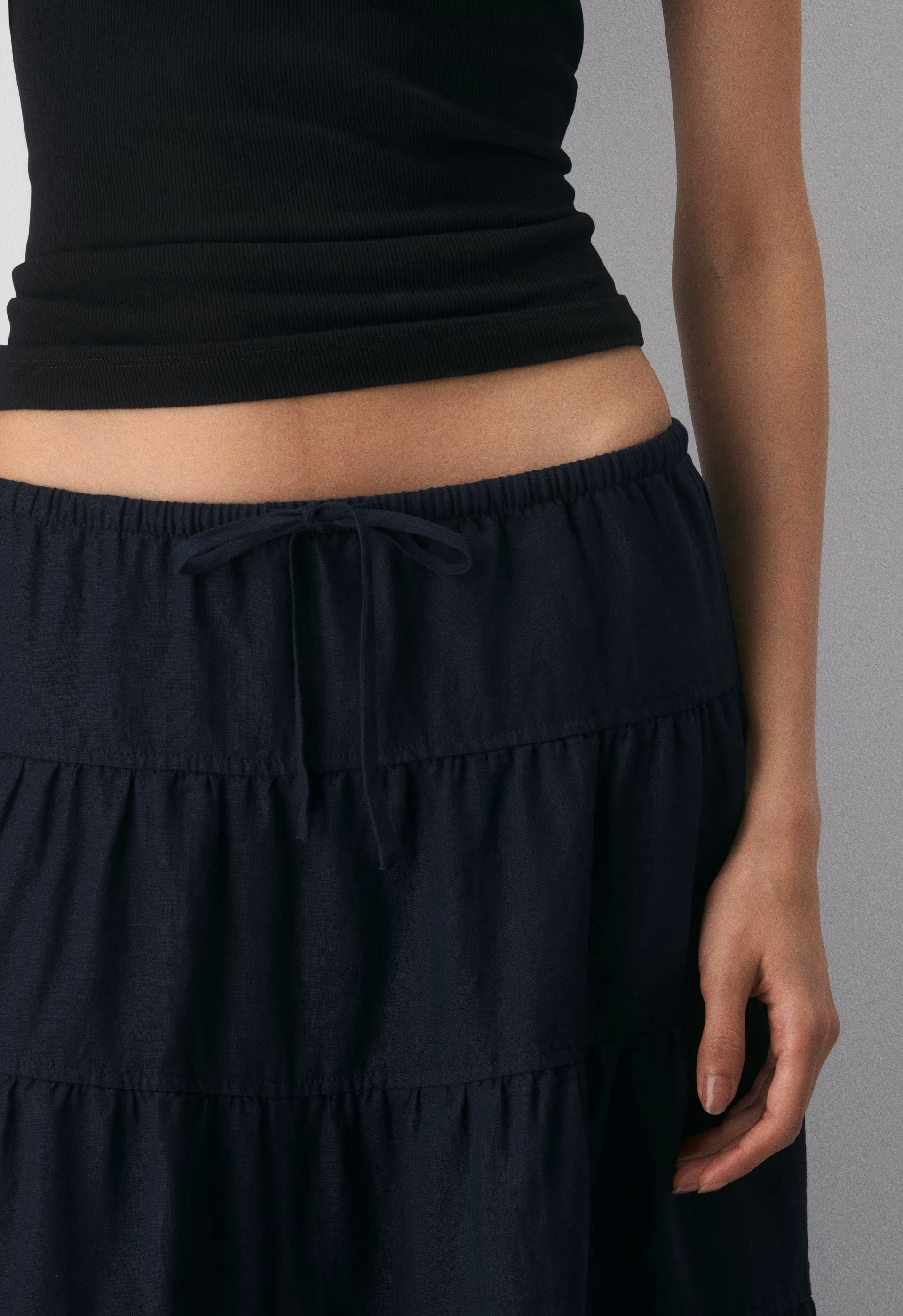 Bouquet Linen Skirt - DARK NIGHT NAVY