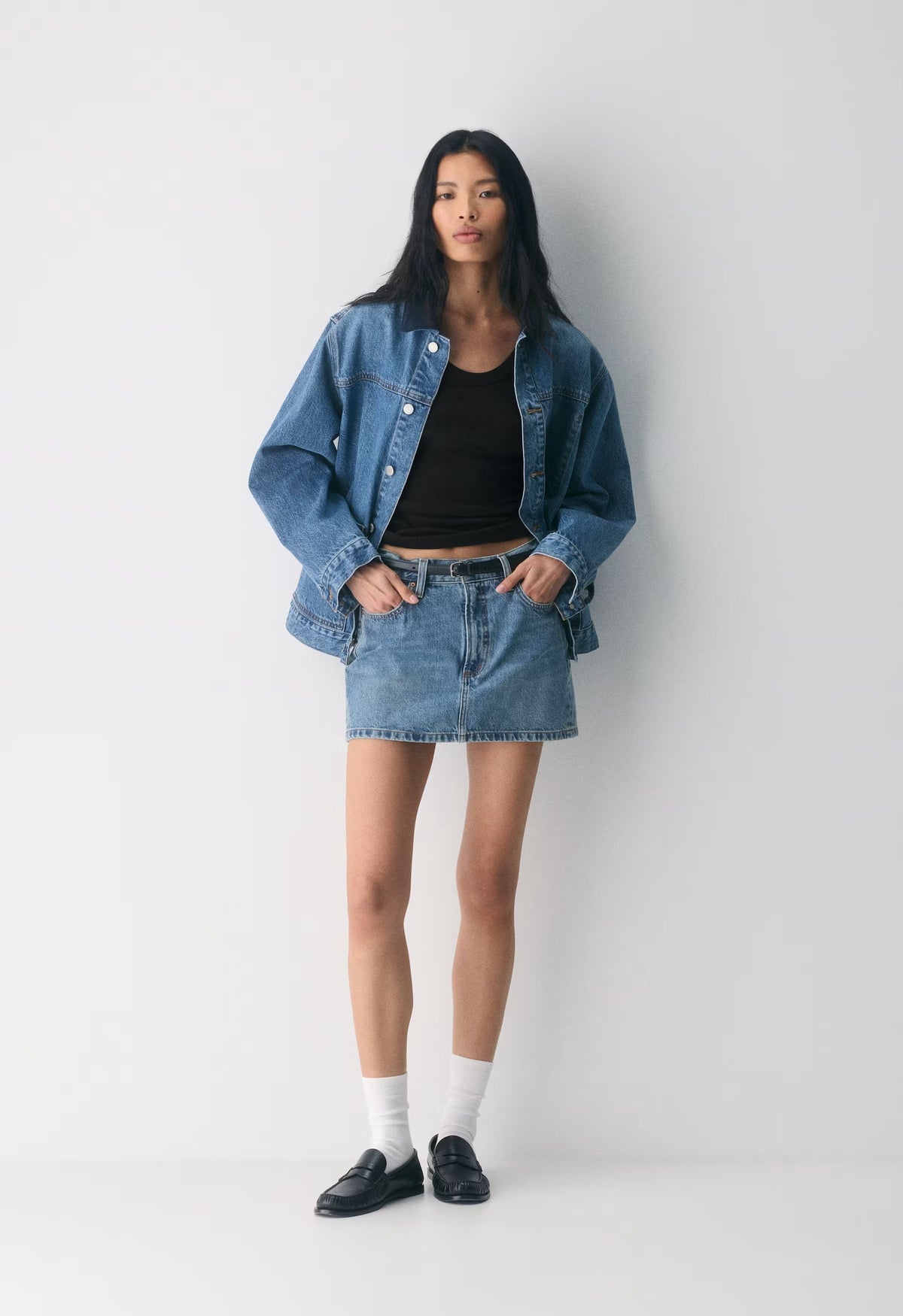 Denim Forum The ‘90s Ricci Micro Denim Skirt - 5 YRS KISS N TELL BLEU
