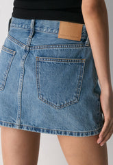 Denim Forum The ‘90s Ricci Micro Denim Skirt - 5 YRS KISS N TELL BLEU