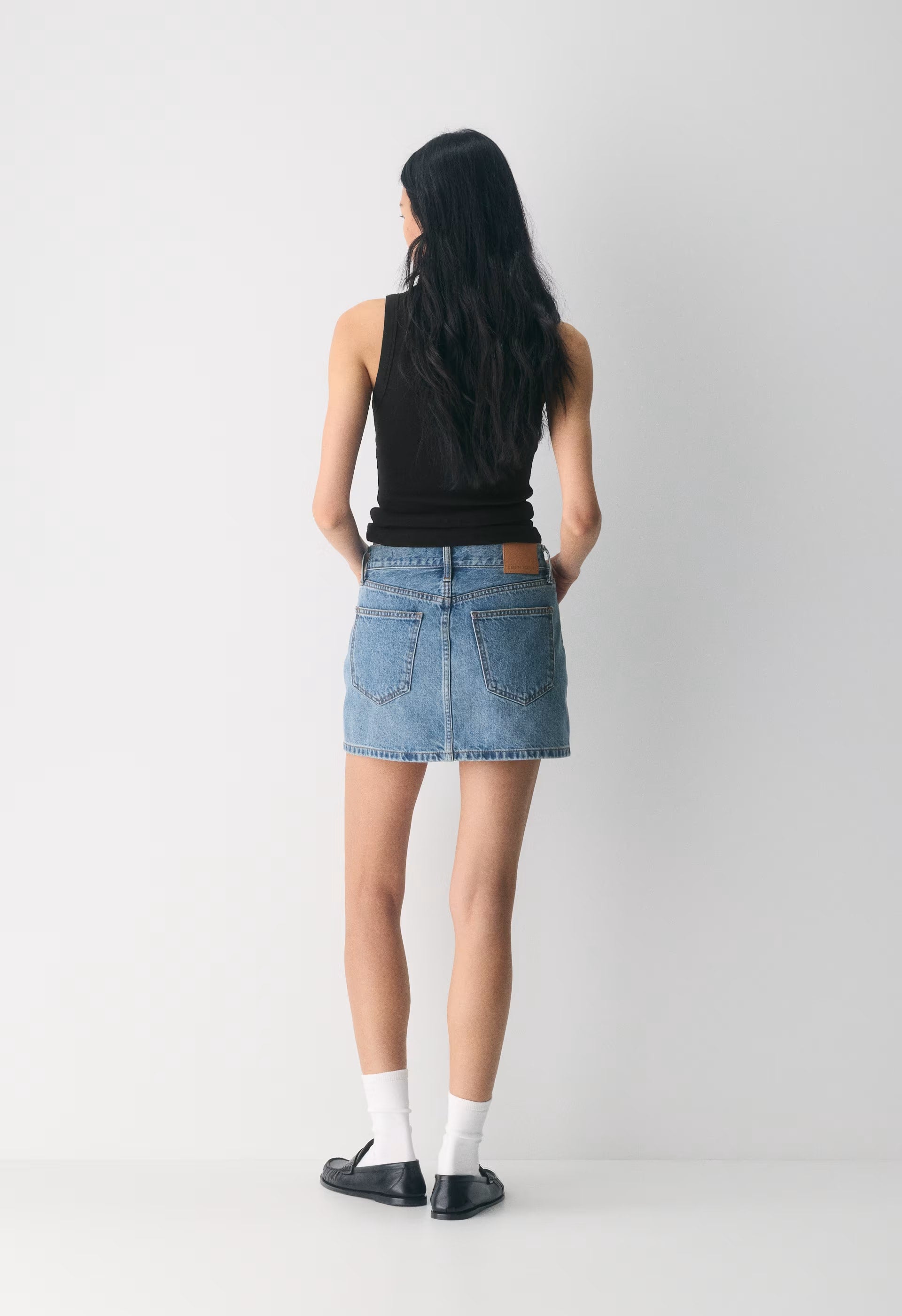 Denim Forum The ‘90s Ricci Micro Denim Skirt - 5 YRS KISS N TELL BLEU
