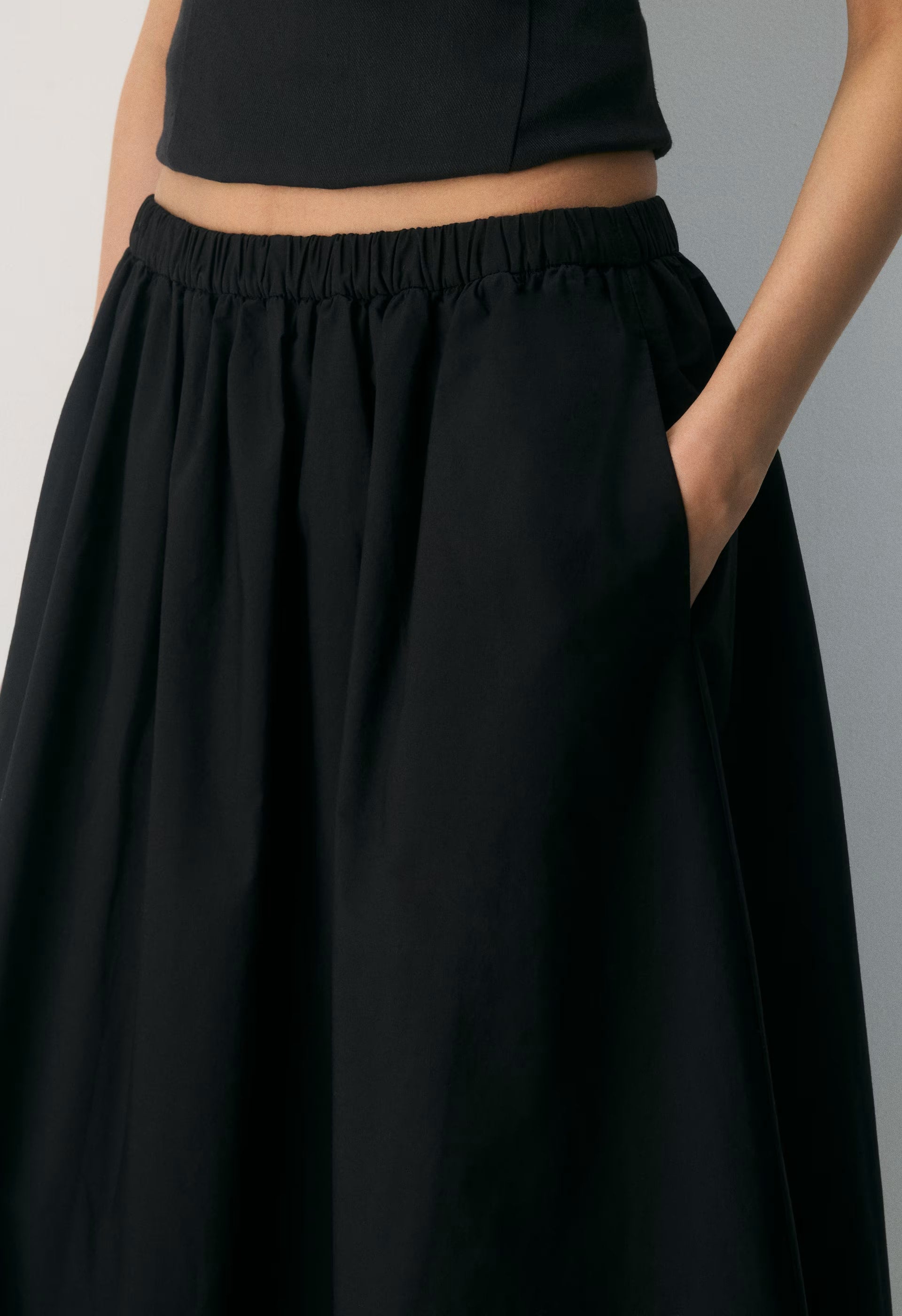Luminary Poplin Skirt - BLACK