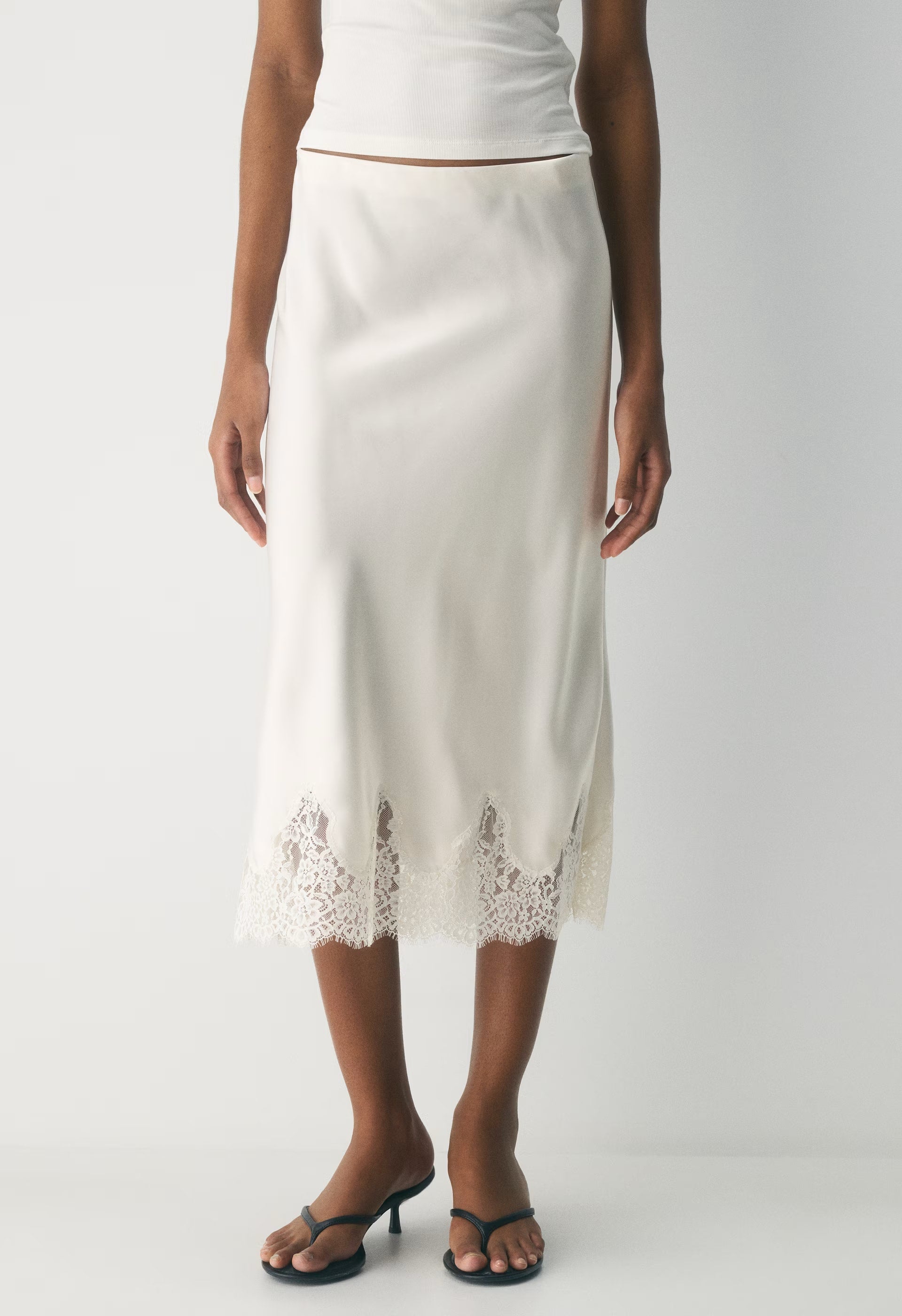 Henrietta Satin Skirt - LT BIRCH/ LT BIRCH