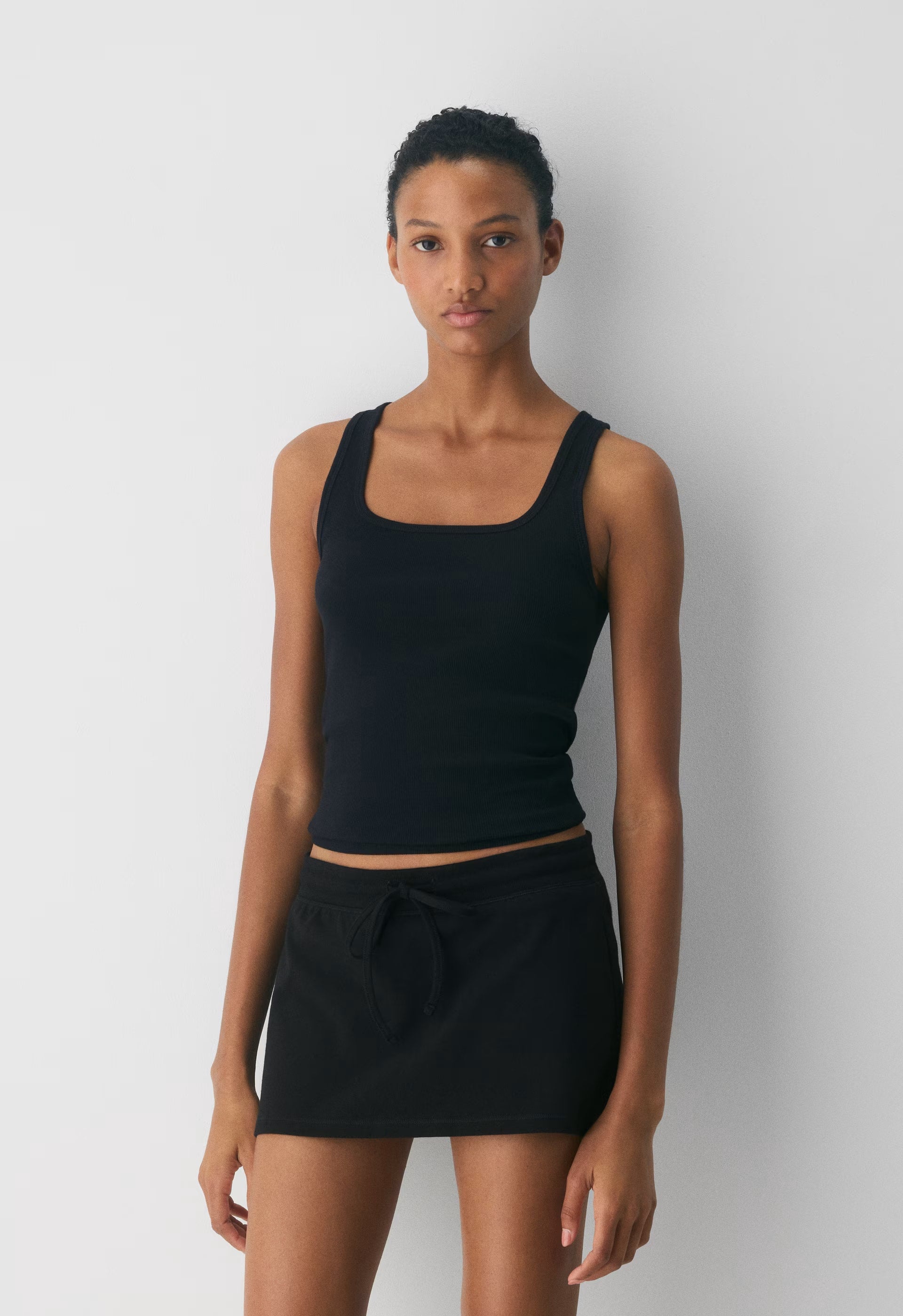 HomeStretch™ Smooth Soundcheck Skort - BLACK
