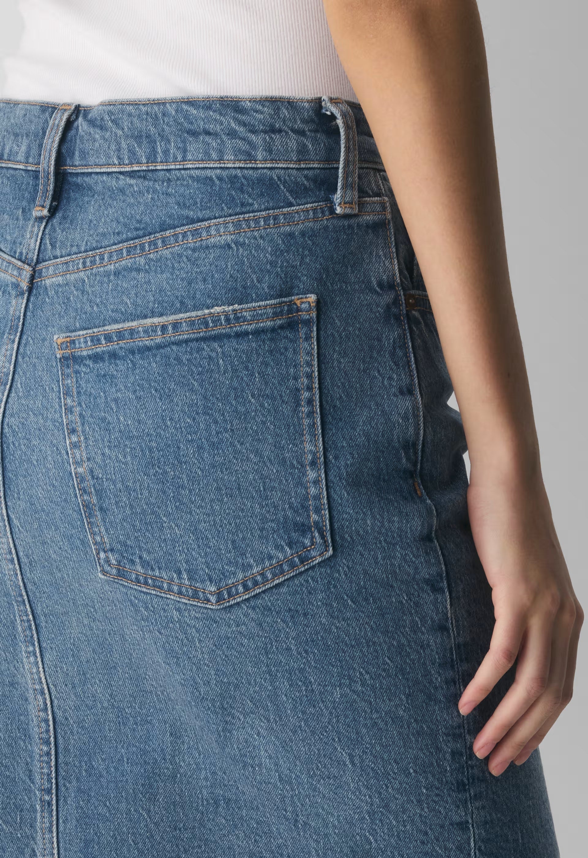 Denim Forum Mena Denim Skirt - VINTAGE MEDIUM BLUE