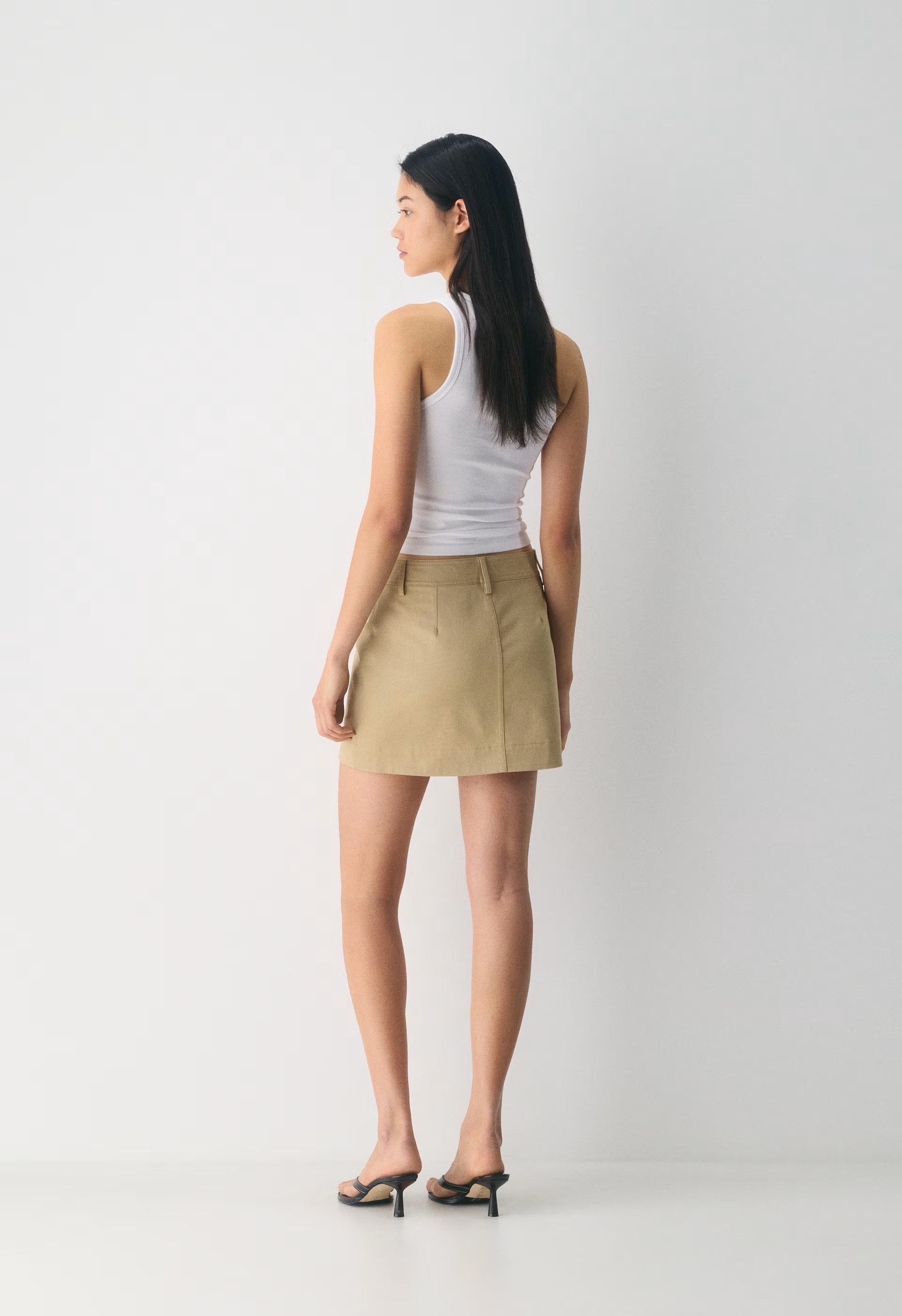 Page Skirt - HOURGLASS TAN