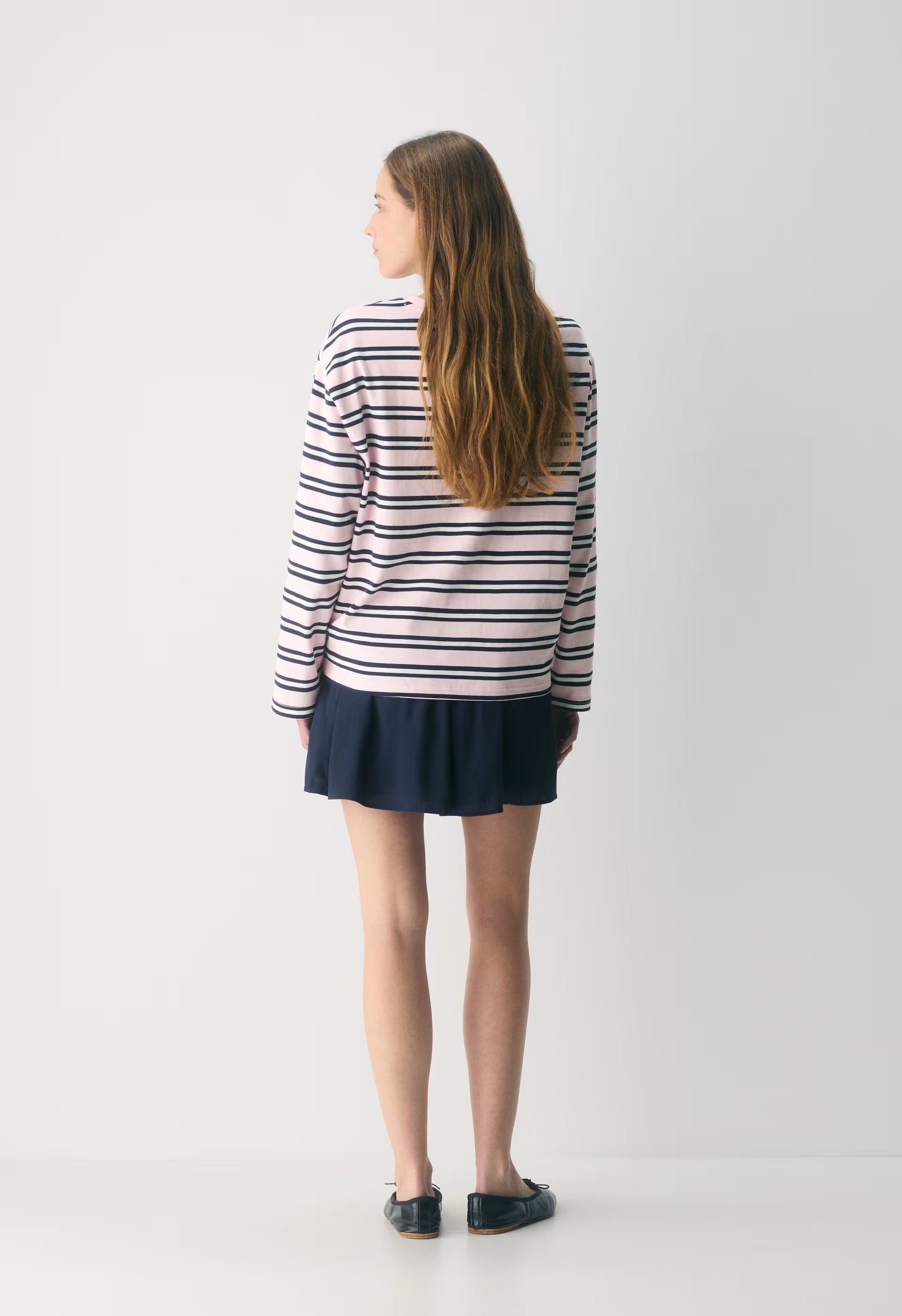 Wink Skirt - ADMIRAL