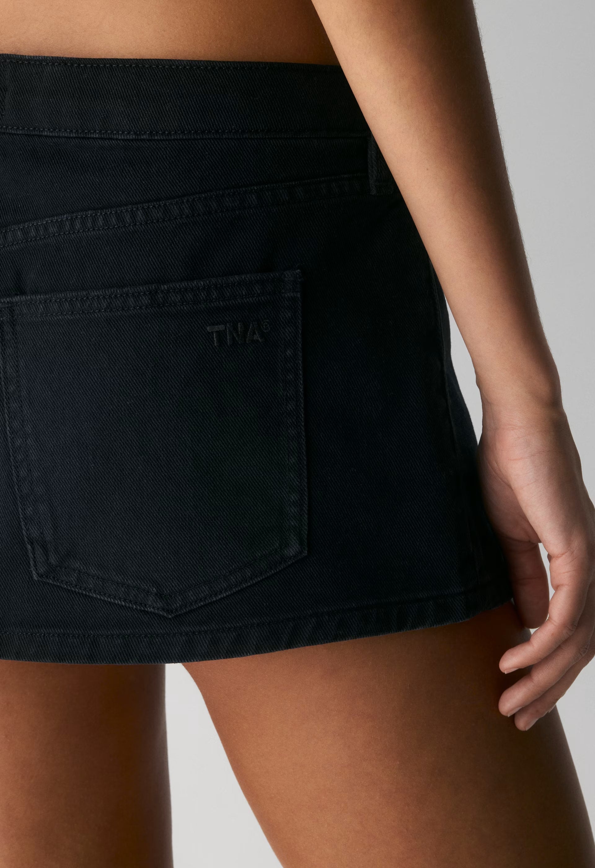 Westcoast Skort - LIVED-IN BLACK