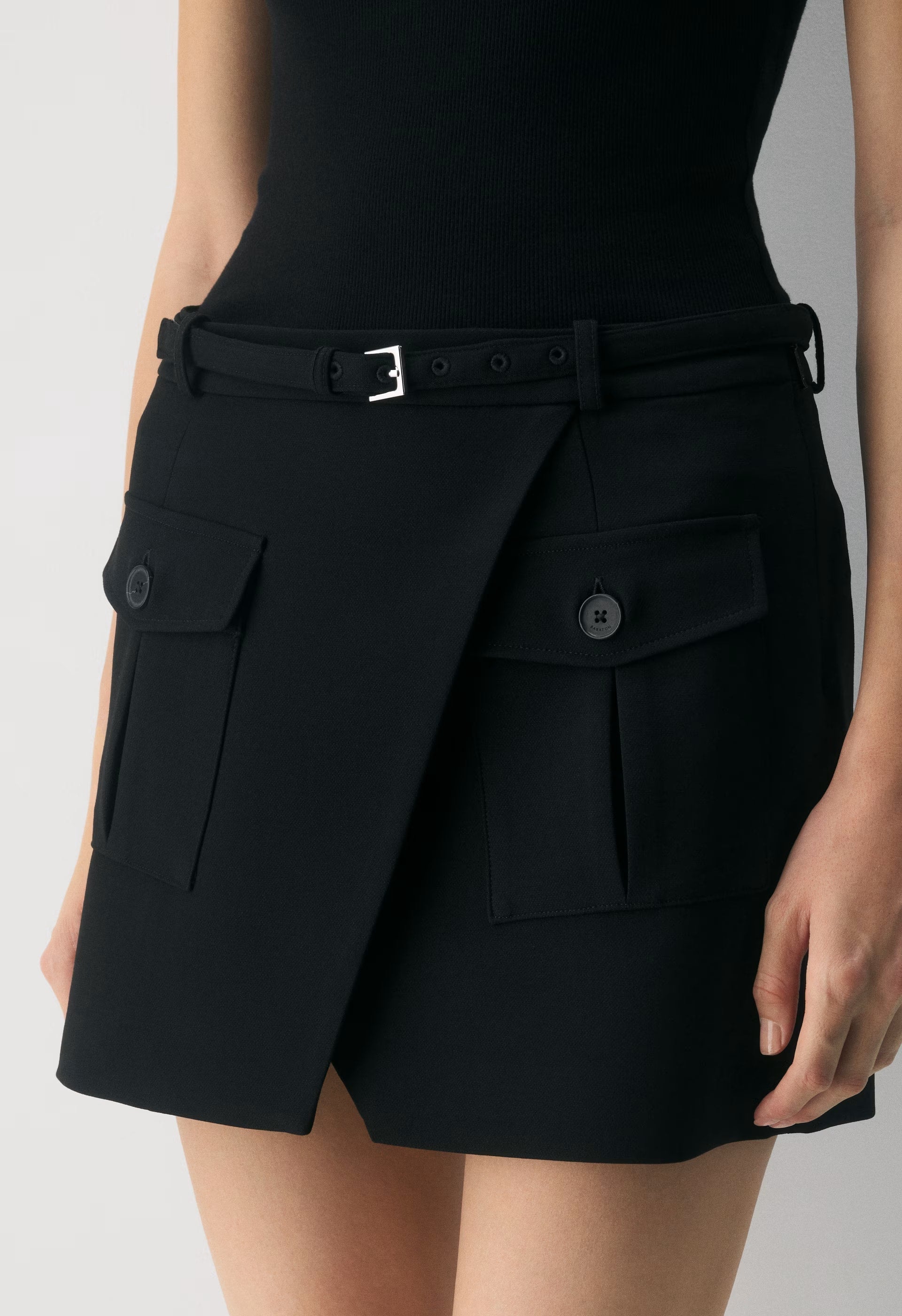 Syndicate Skirt - Eversential™ - BLACK