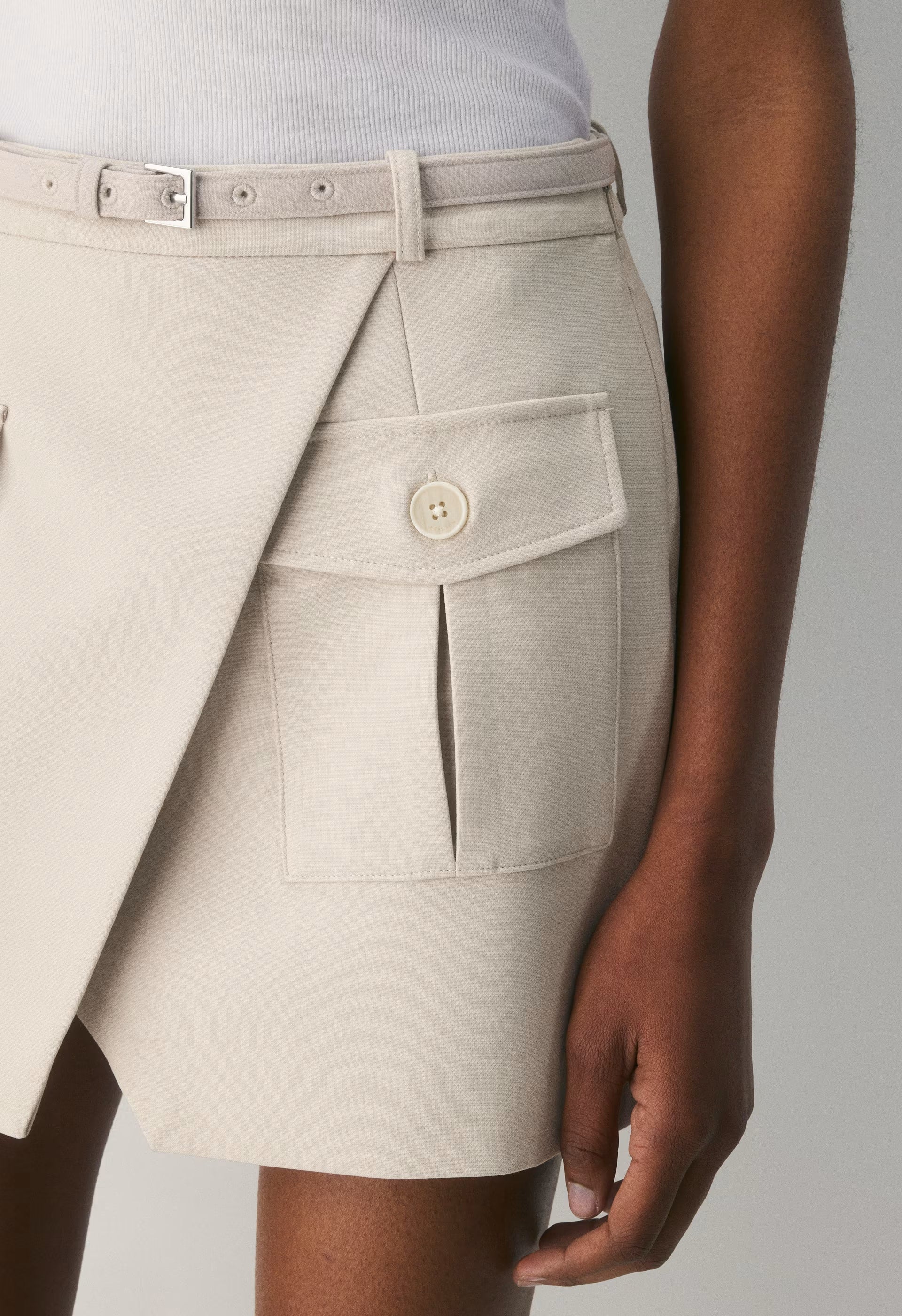 Syndicate Skirt - Eversential™ - METROPOLIS BEIGE