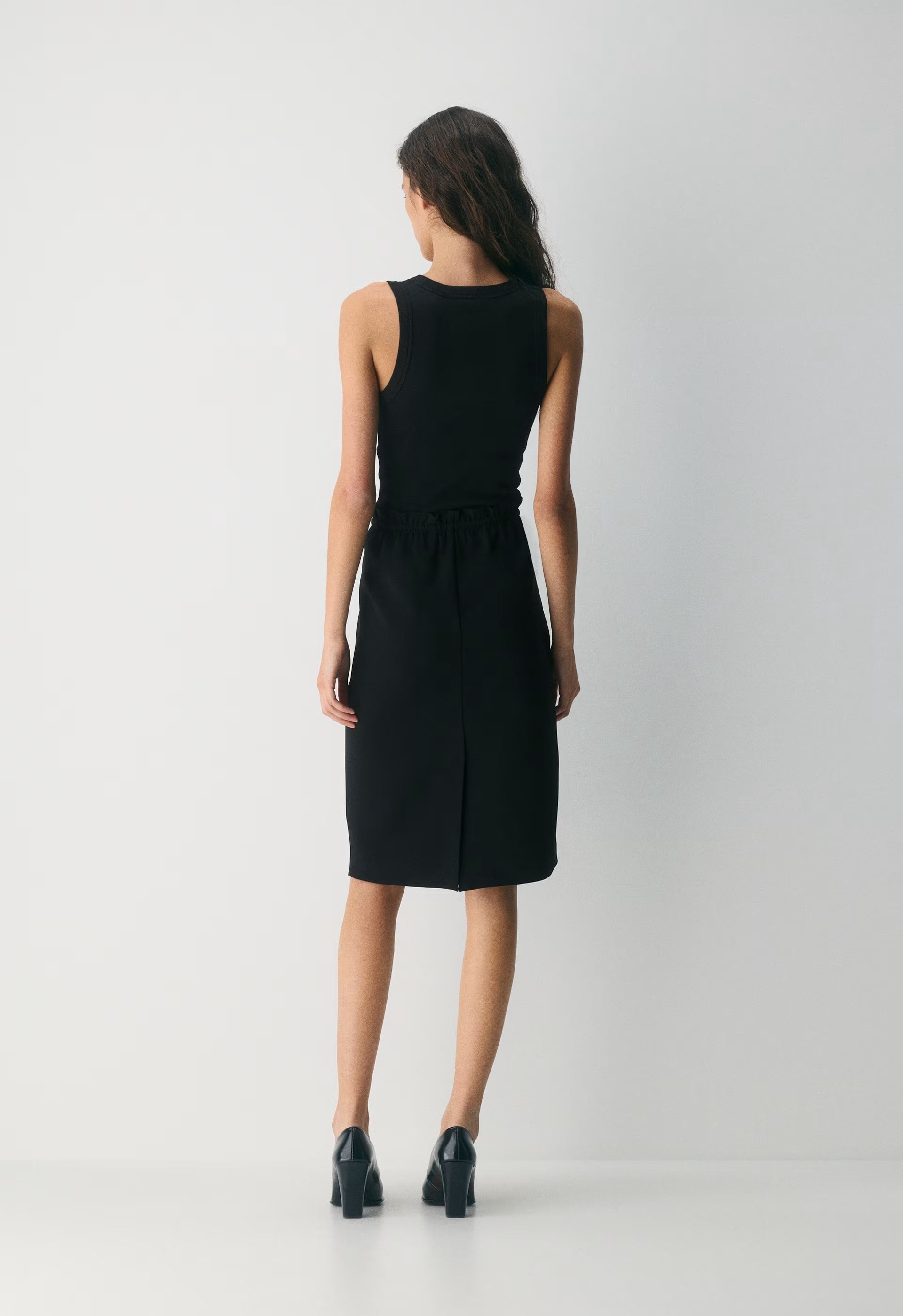 Paradigm Skirt - BLACK