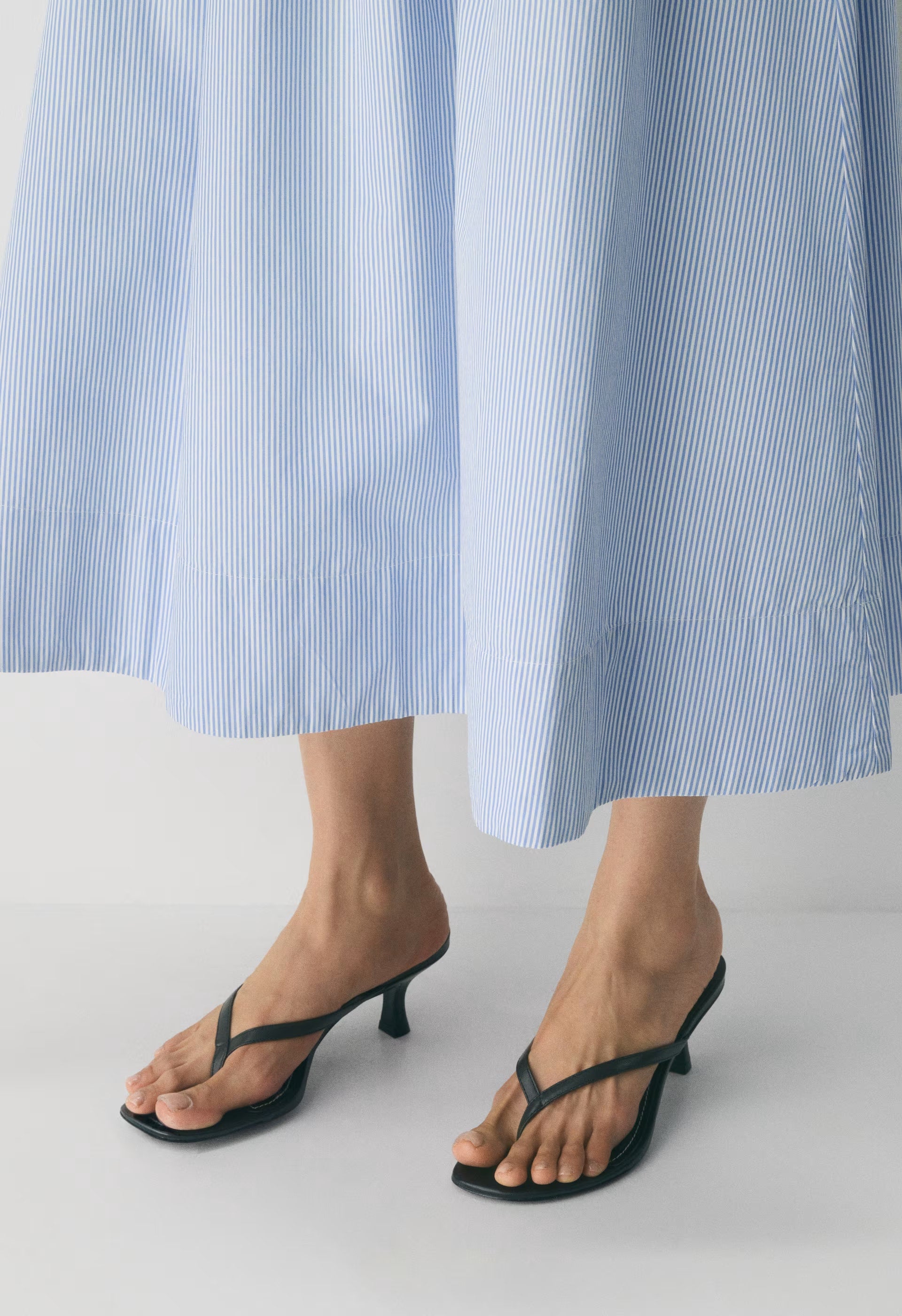 Luminary Poplin Skirt - LEIGHTON PWNKL BL/WT
