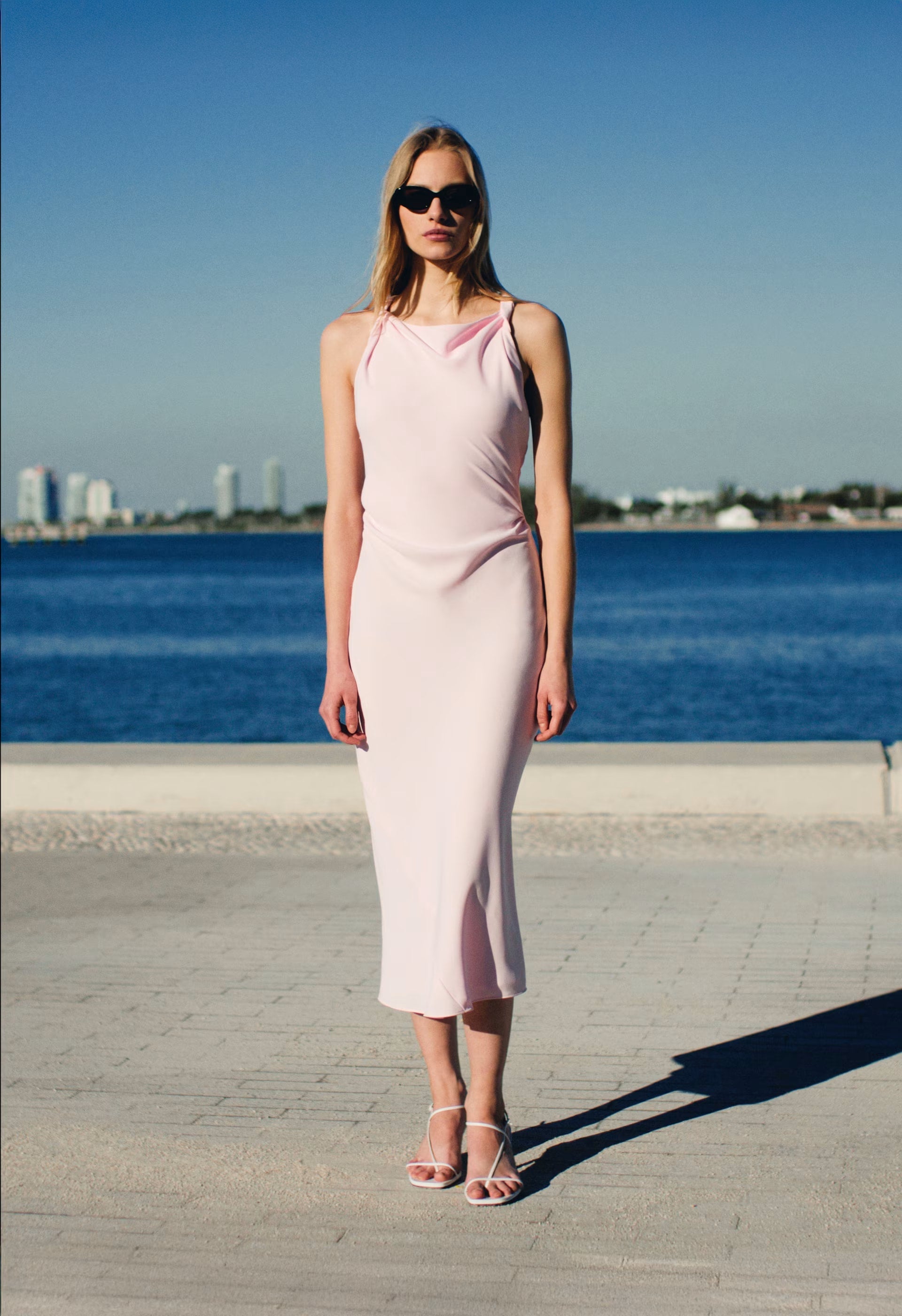 Account Dress - VILLA PINK