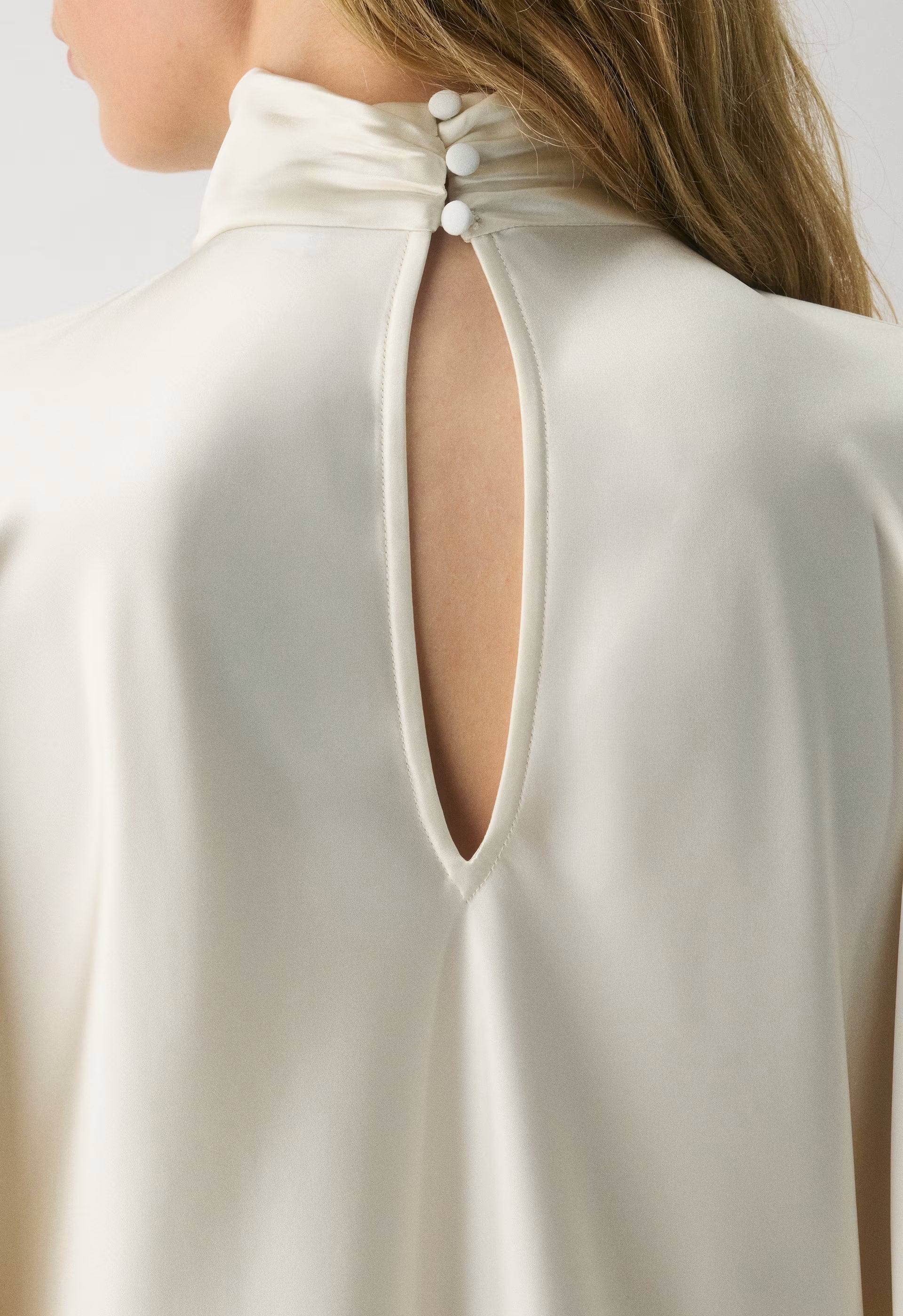 Fan Satin Dress - LIGHT BIRCH