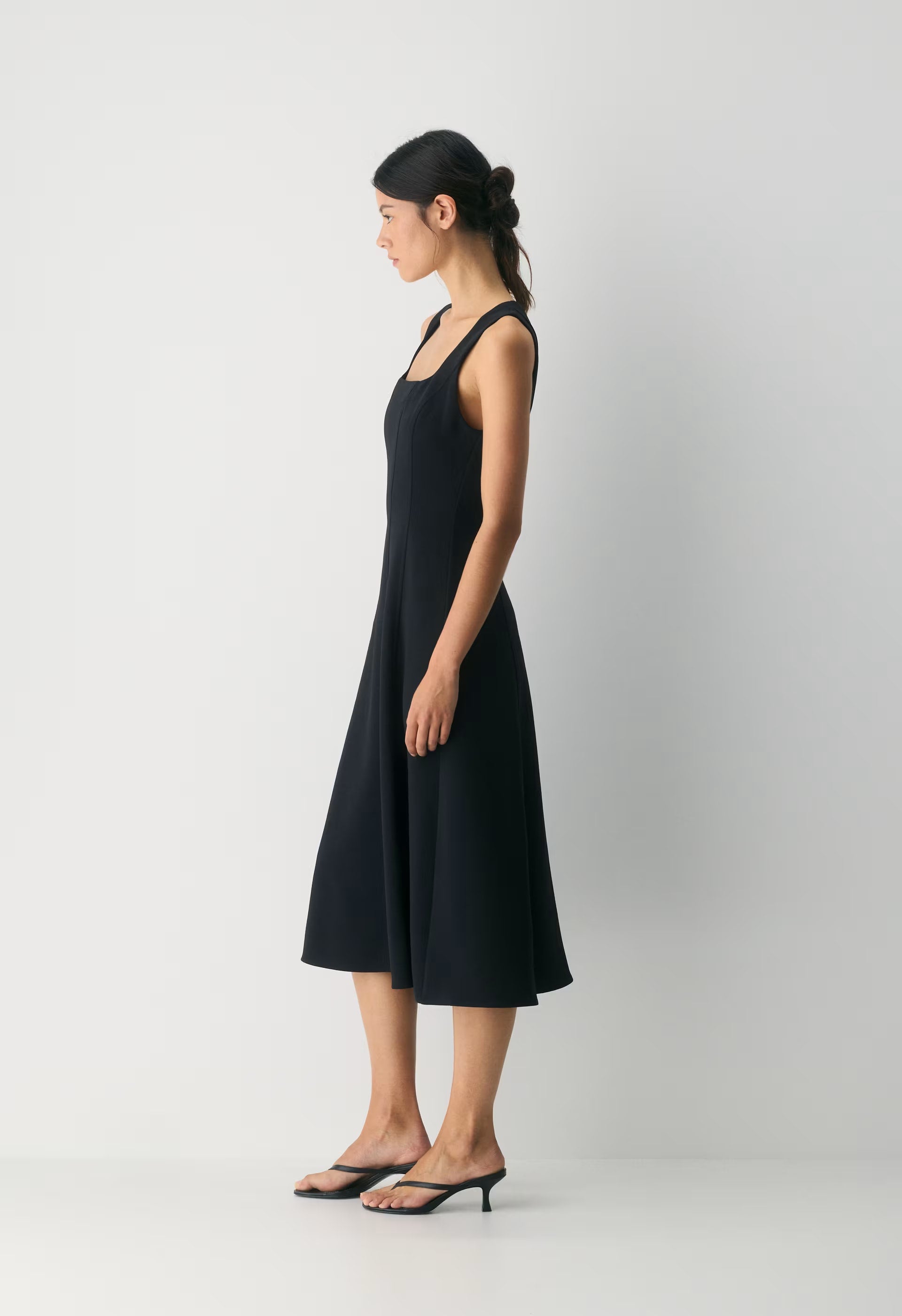 Leiden Dress - Crepette™ - CHERRYBOMB RED